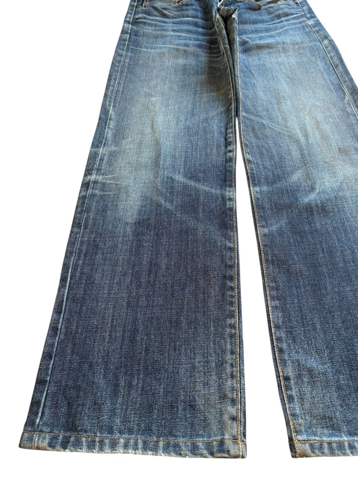 Uniqlo Vintage Uniqlo Blue Wash Loose Jeans Size US 32 / EU 48 - 6 Thumbnail
