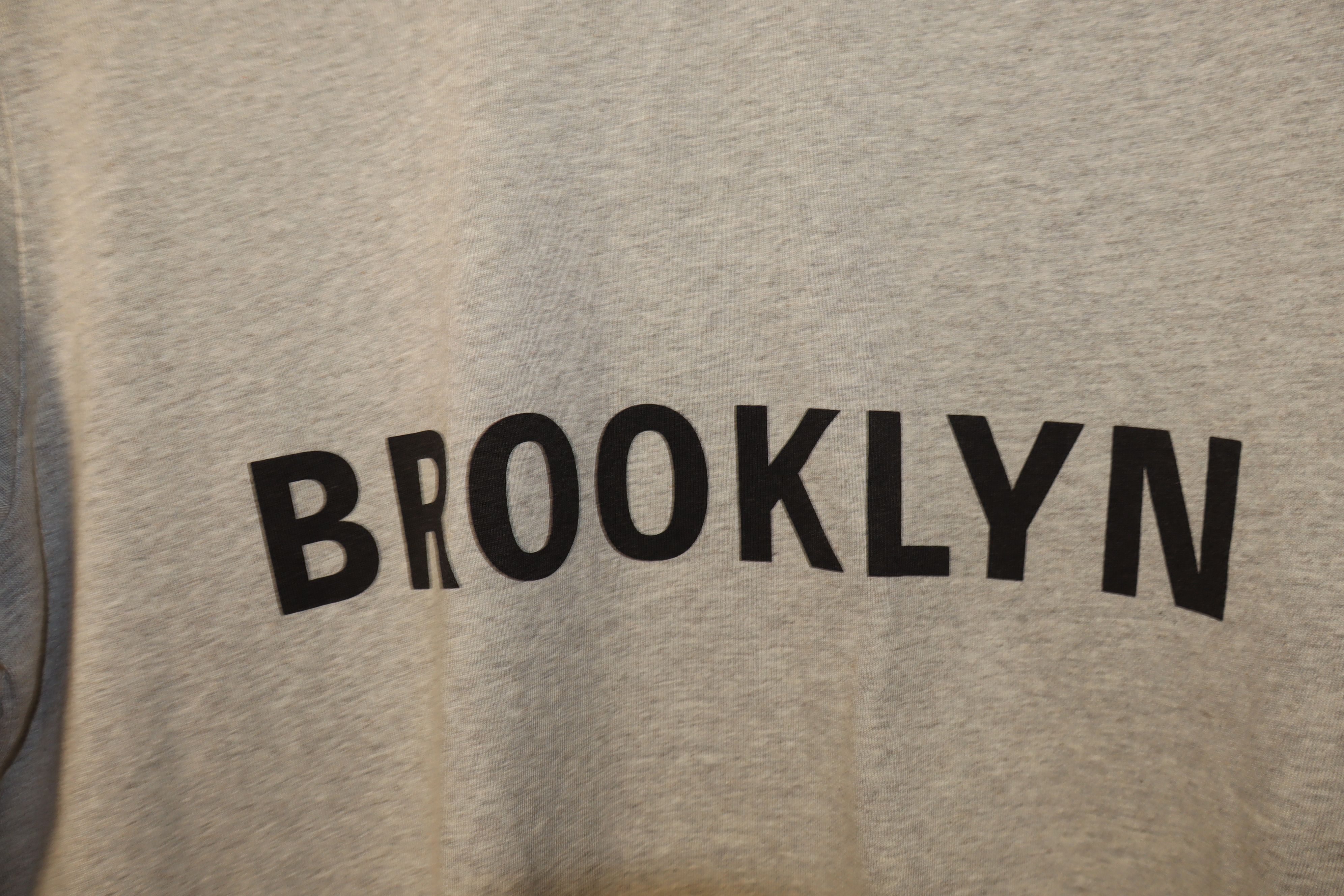 Victoria Beckham Brooklyn print t-shirt Size M / US 6-8 / IT 42-44 - 5 Thumbnail