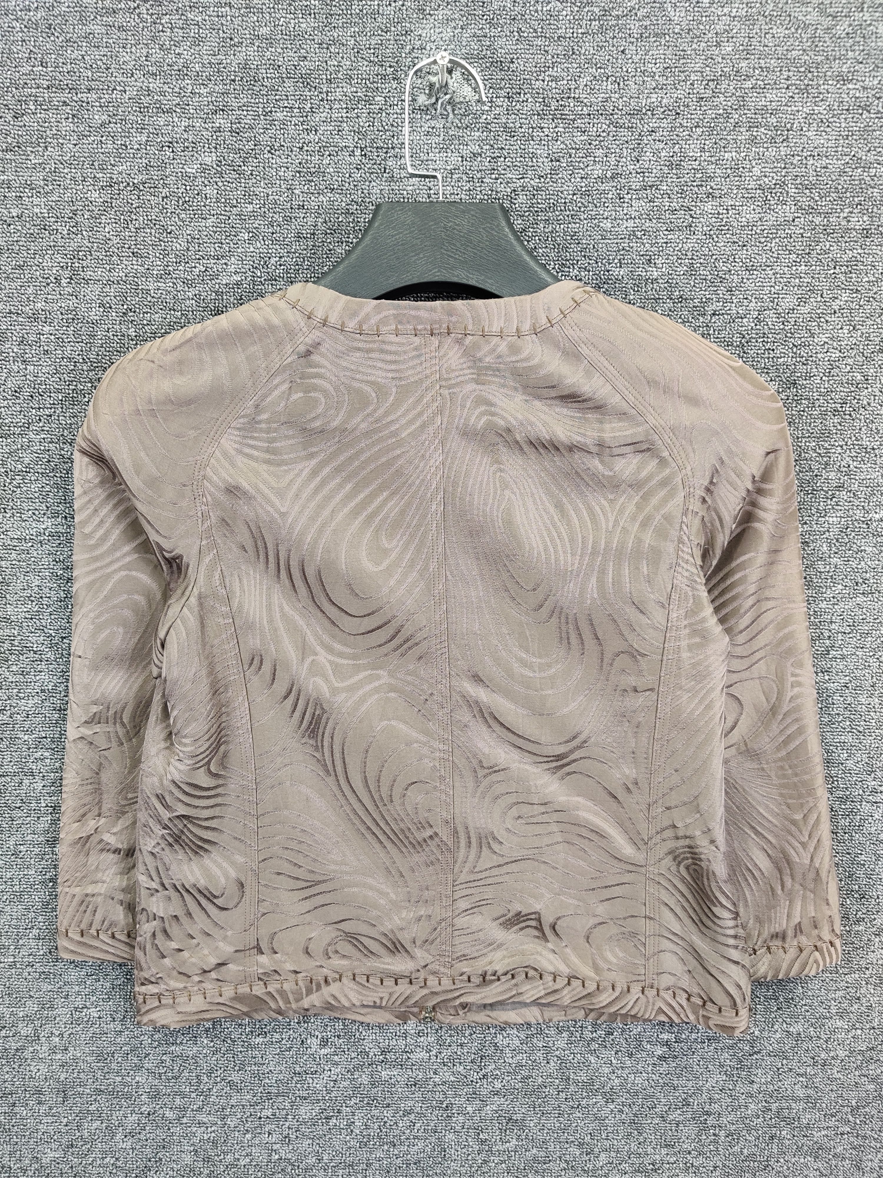 Salvatore Ferragamo Salvatore Ferragamo Silk Cropped Coat Size US S / EU 44-46 / 1 - 6 Thumbnail