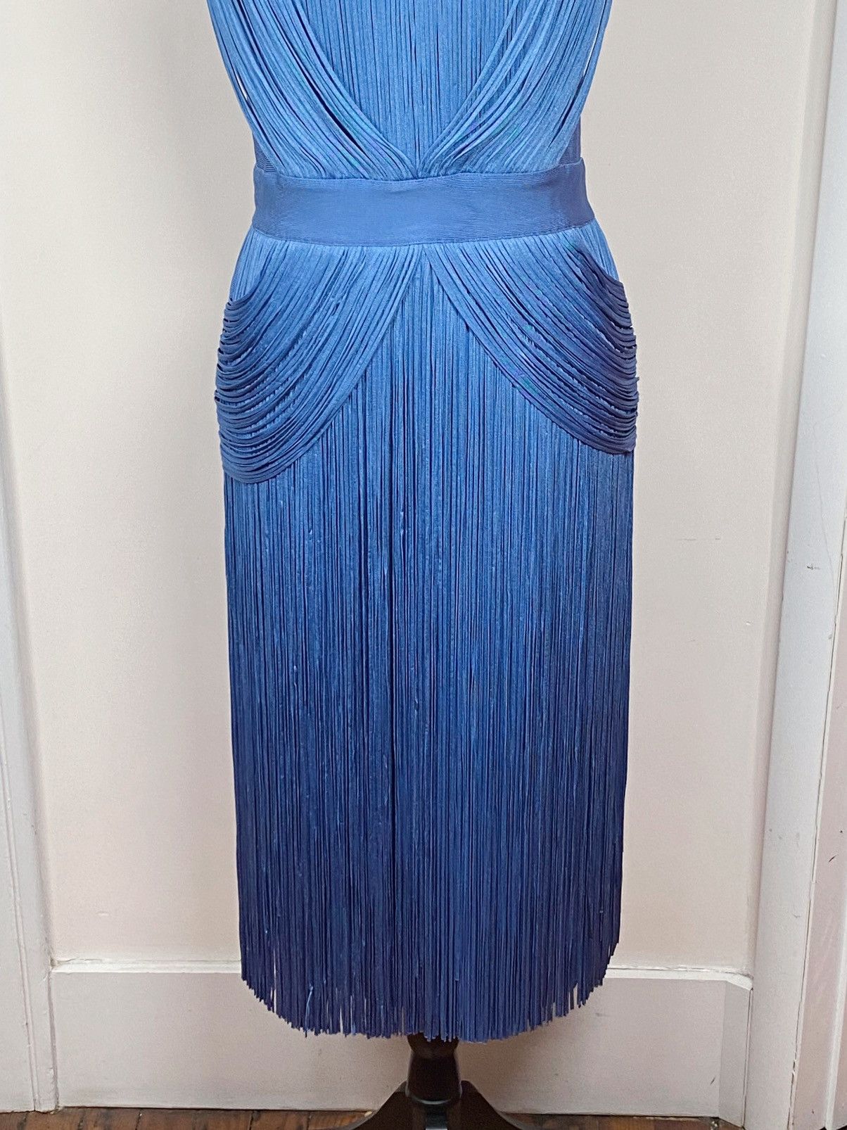 Herve Leger Hervé Léger Marion Fringe Dress size L Size L / US 10 / IT 46 - 7 Thumbnail