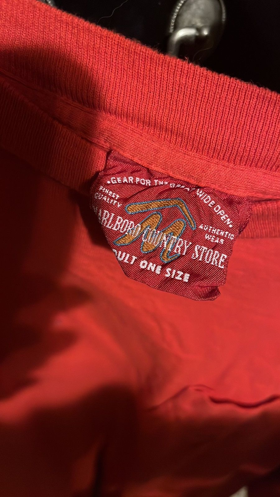 Other Vintage Red Marlboro Tobacco Country Store Shirt Size US XL / EU 56 / 4 - 3 Thumbnail