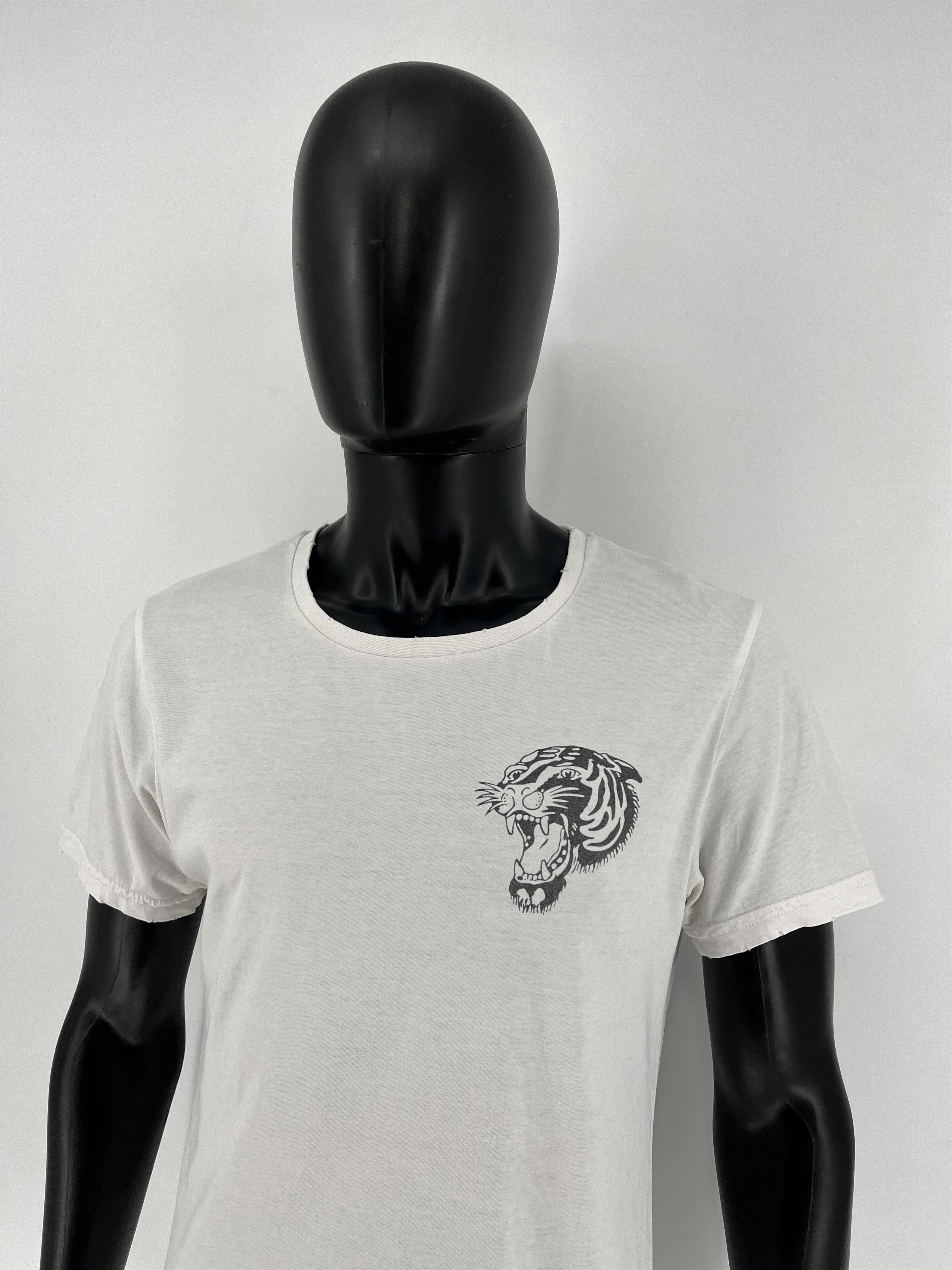 Other Vintage Just junkies Tshirt Streetwear Style Size US S / EU 44-46 / 1 - 5 Thumbnail