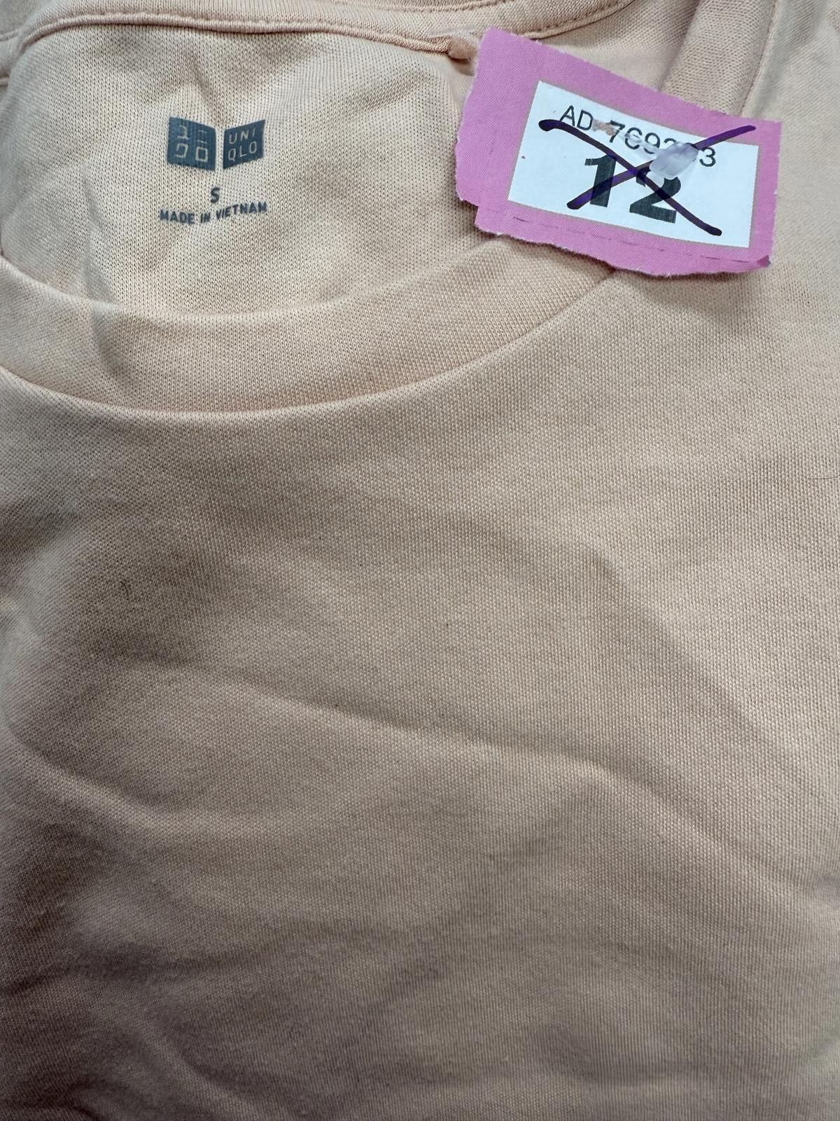 Uniqlo Uniqlo Long Sleeve Crew Neck T-Shirt Size S Peach Size ONE SIZE - 2 Thumbnail