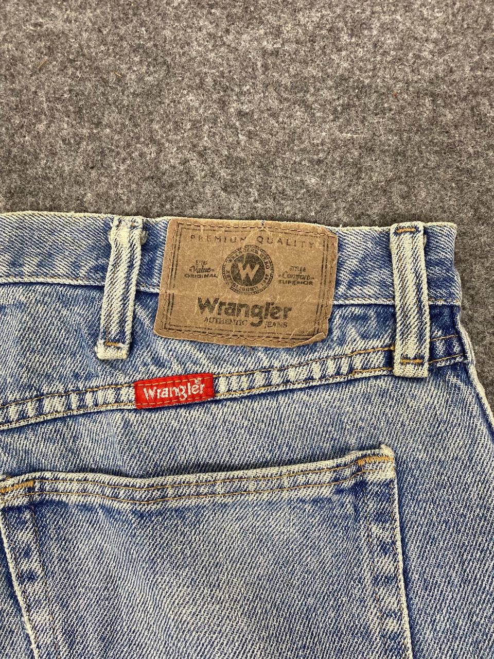 Wrangler vintage wrangler relaxed fit distressed denim Size US 40 / EU 56 - 4 Thumbnail