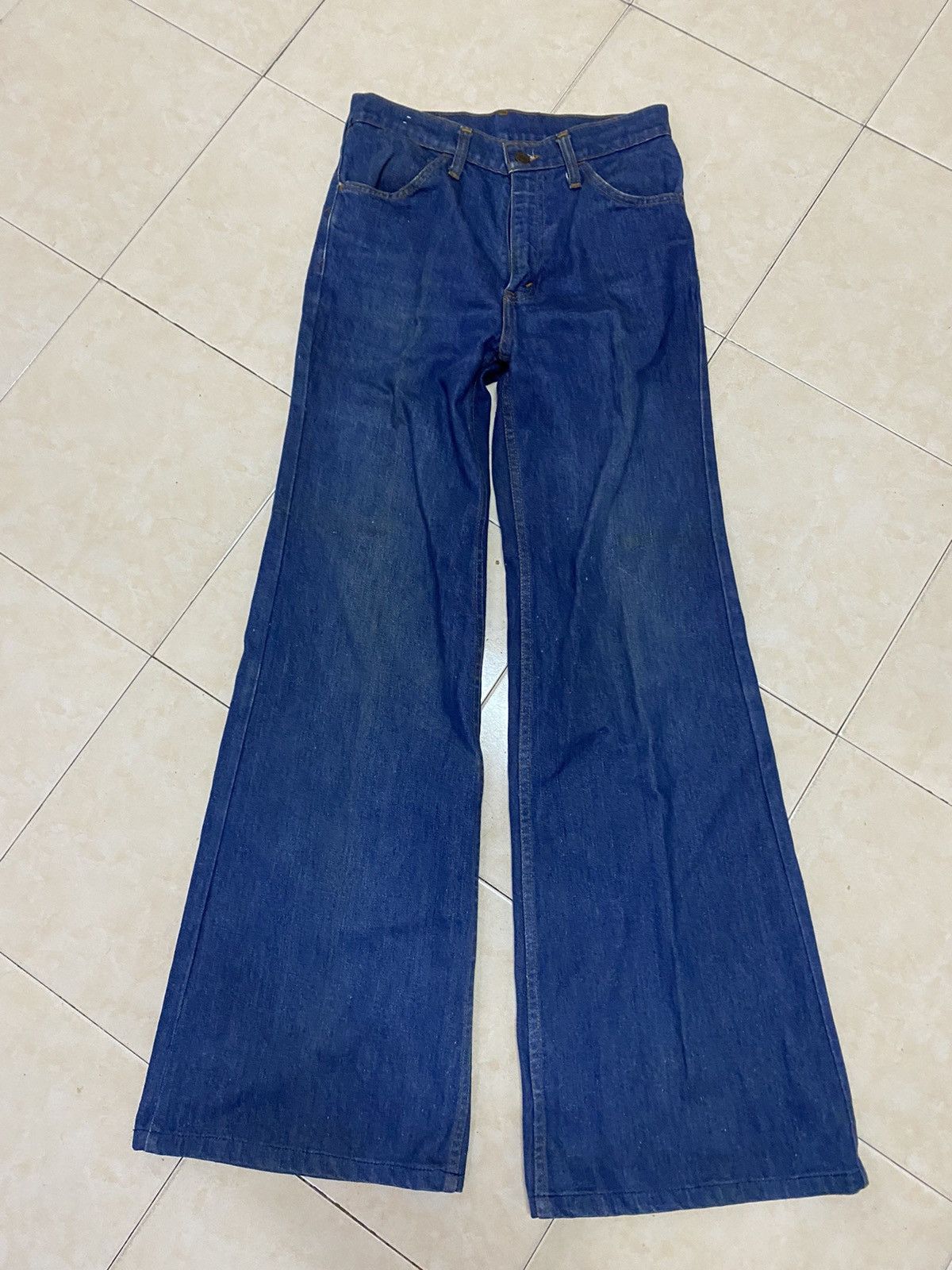 Levi's Vintage Clothing Vintage 1980s 649-7717 Levis bootcut retro style Size US 26 / EU 42 - 1 Thumbnail