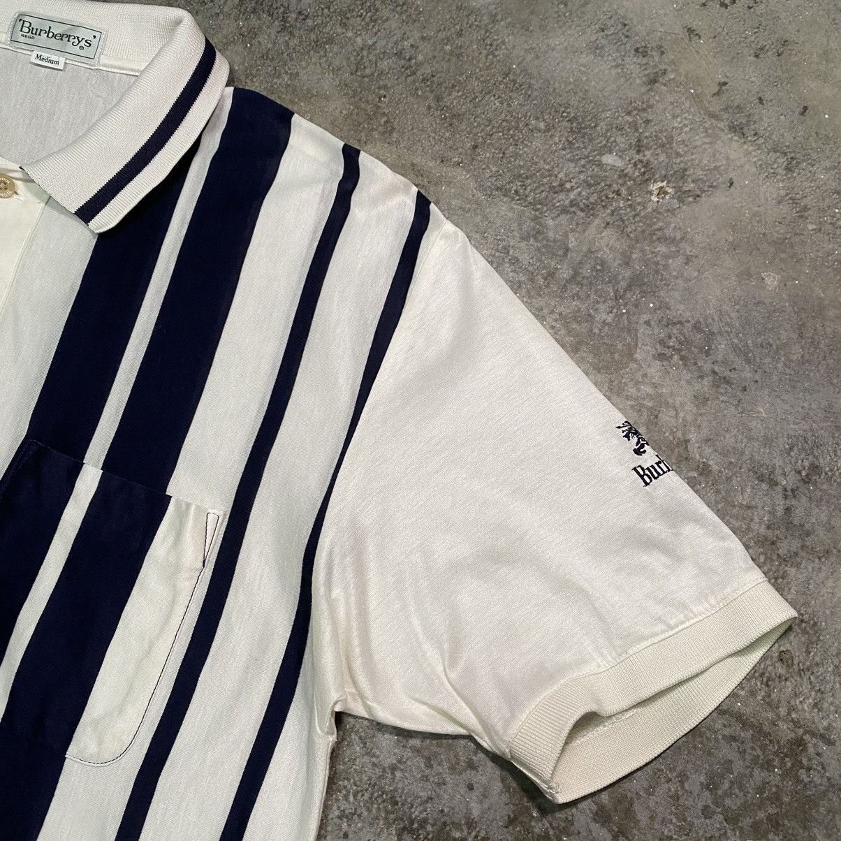 Burberry × Vintage Vintage 90’s Burberrys Polos Casual T Shirt Size US M / EU 48-50 / 2 - 7 Thumbnail