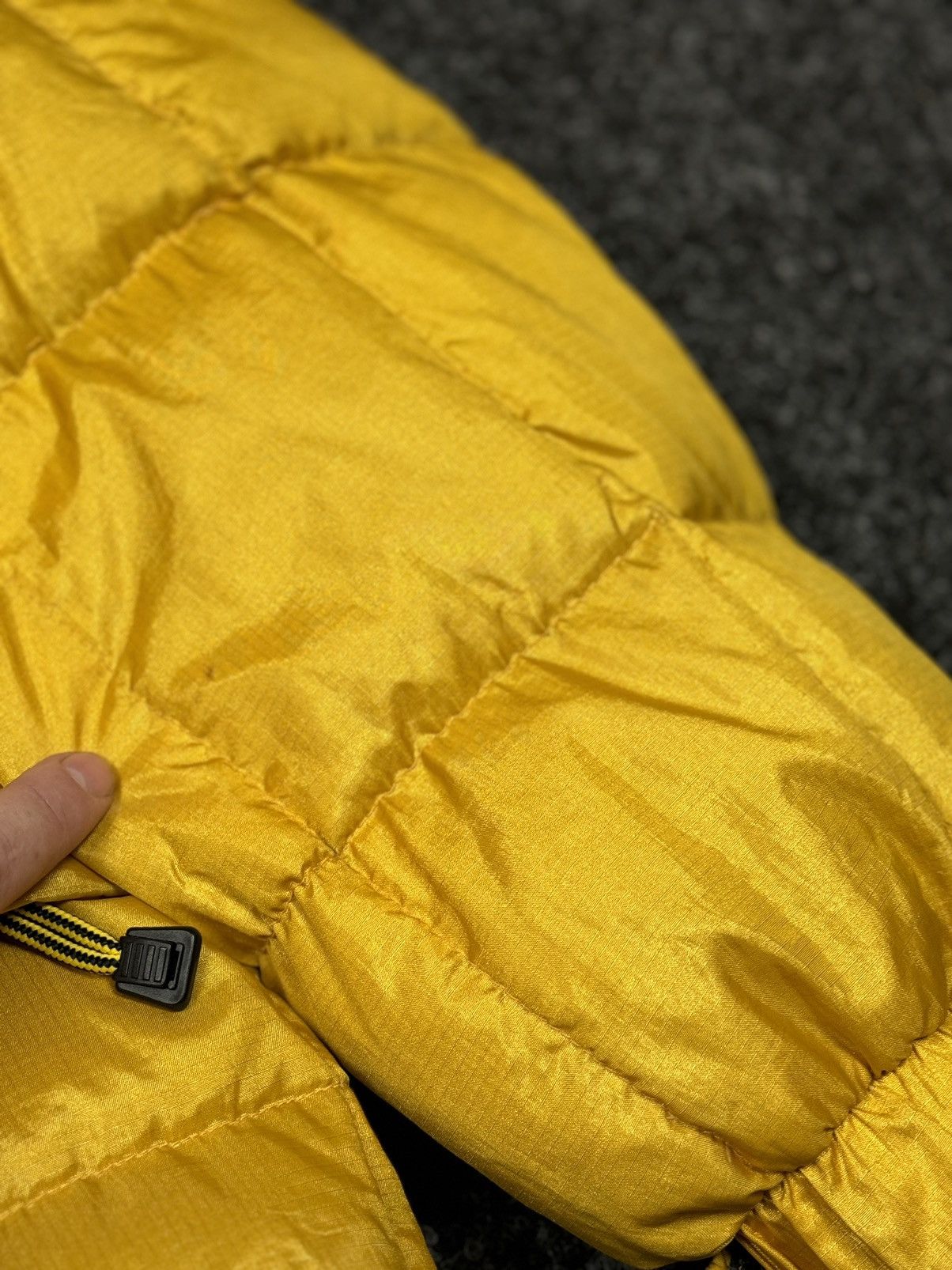 Tommy Hilfiger × Vintage TOMMY HILFIGER PUFFER OUTDOORS Size US L / EU 52-54 / 3 - 19 Thumbnail