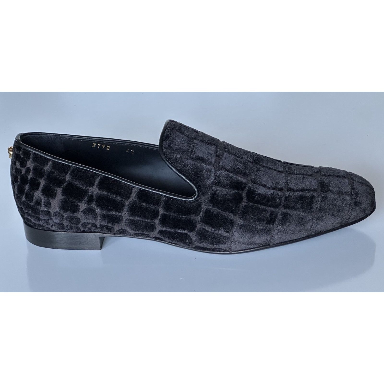 Versace VERSACE Men's Black Velvet Loafers Shoes 9 US 1003792 Size US 9 / EU 42 - 4 Thumbnail