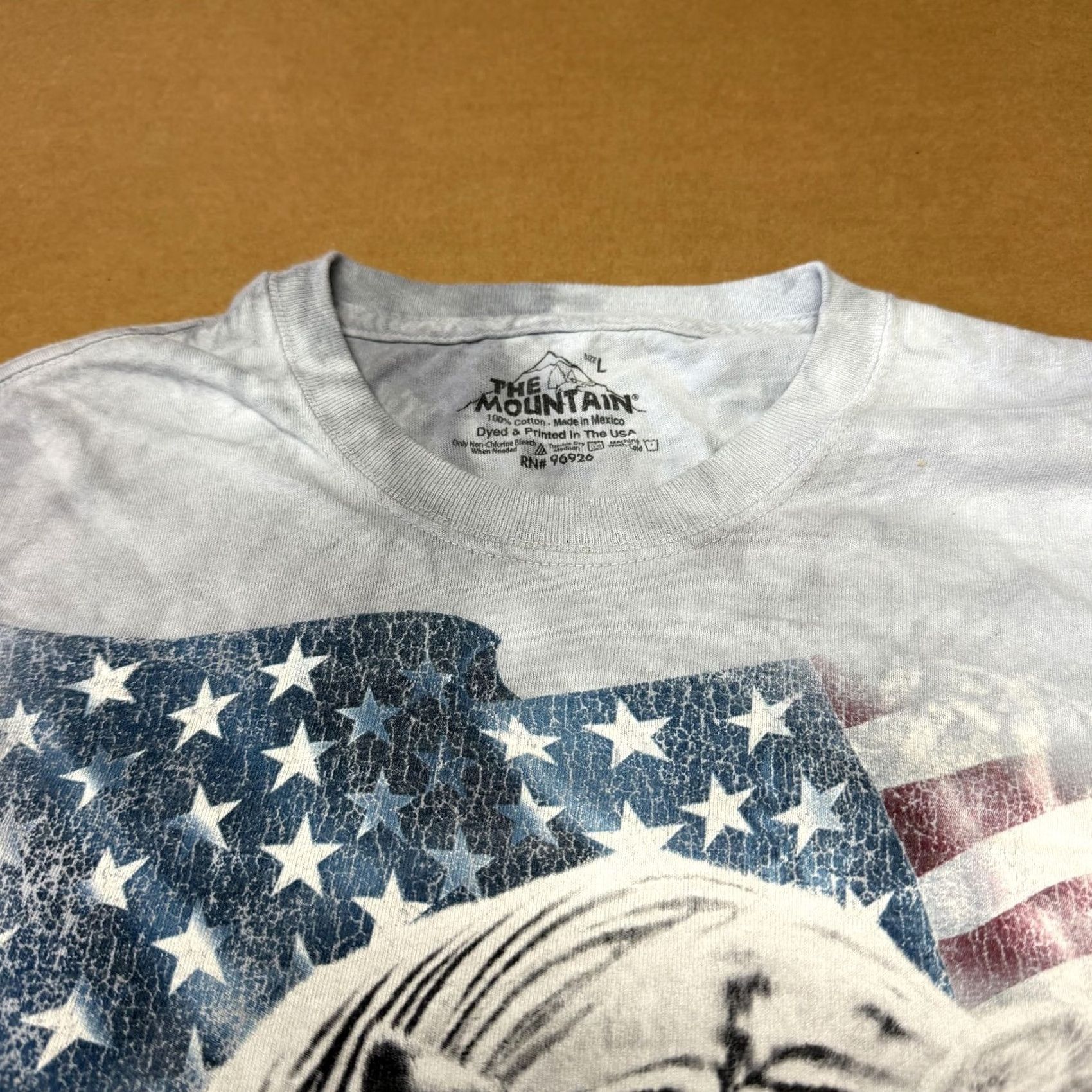 The Mountain The Mountain Mens Large Gray USA Flag Shirt - Patriotic Graphic Tee Size US L / EU 52-54 / 3 - 2 Thumbnail
