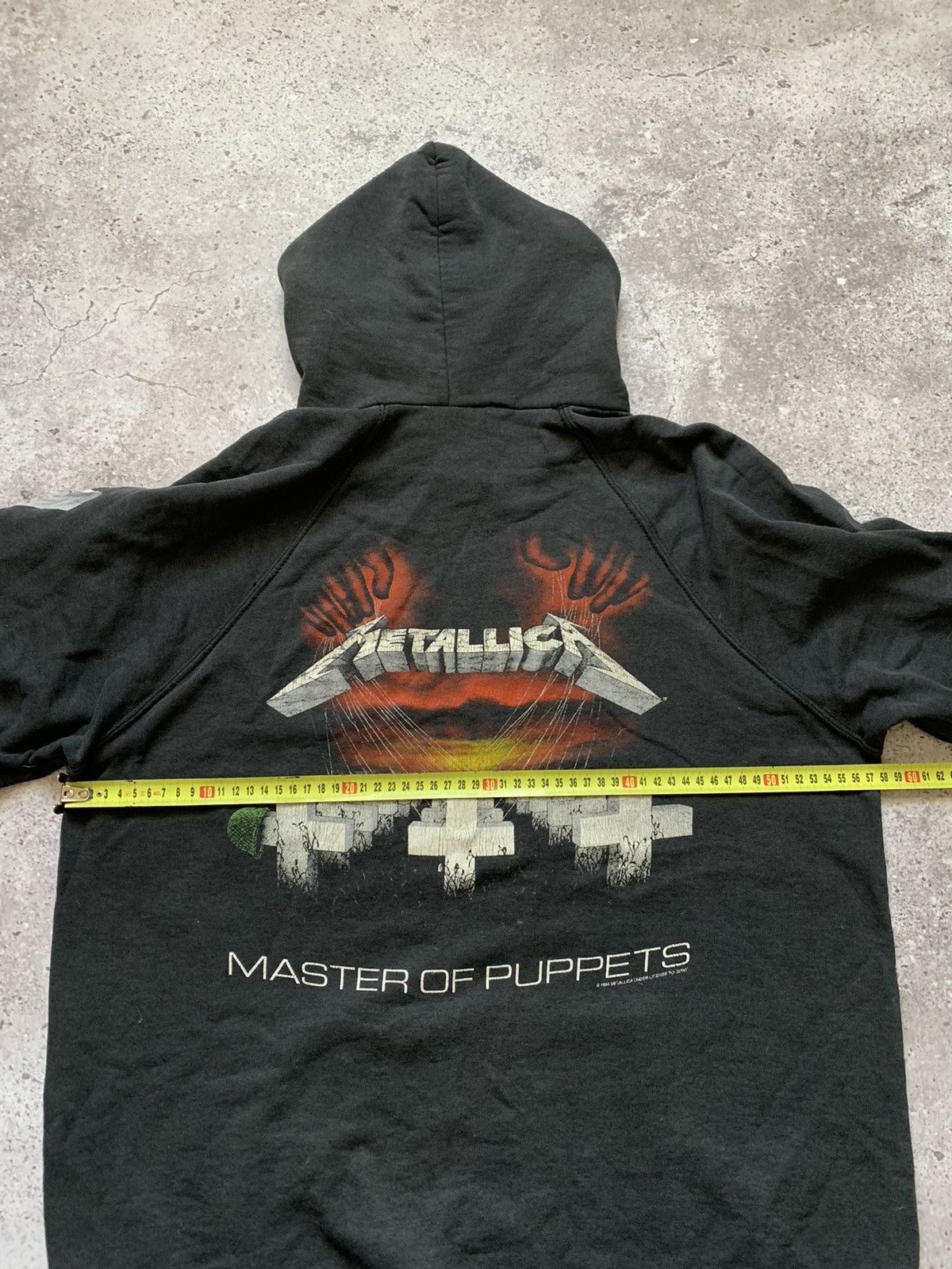Band Tees Vintage 1994 Metallica Master Of Puppets Faded Black Hoodie Size US XL / EU 56 / 4 - 14 Thumbnail