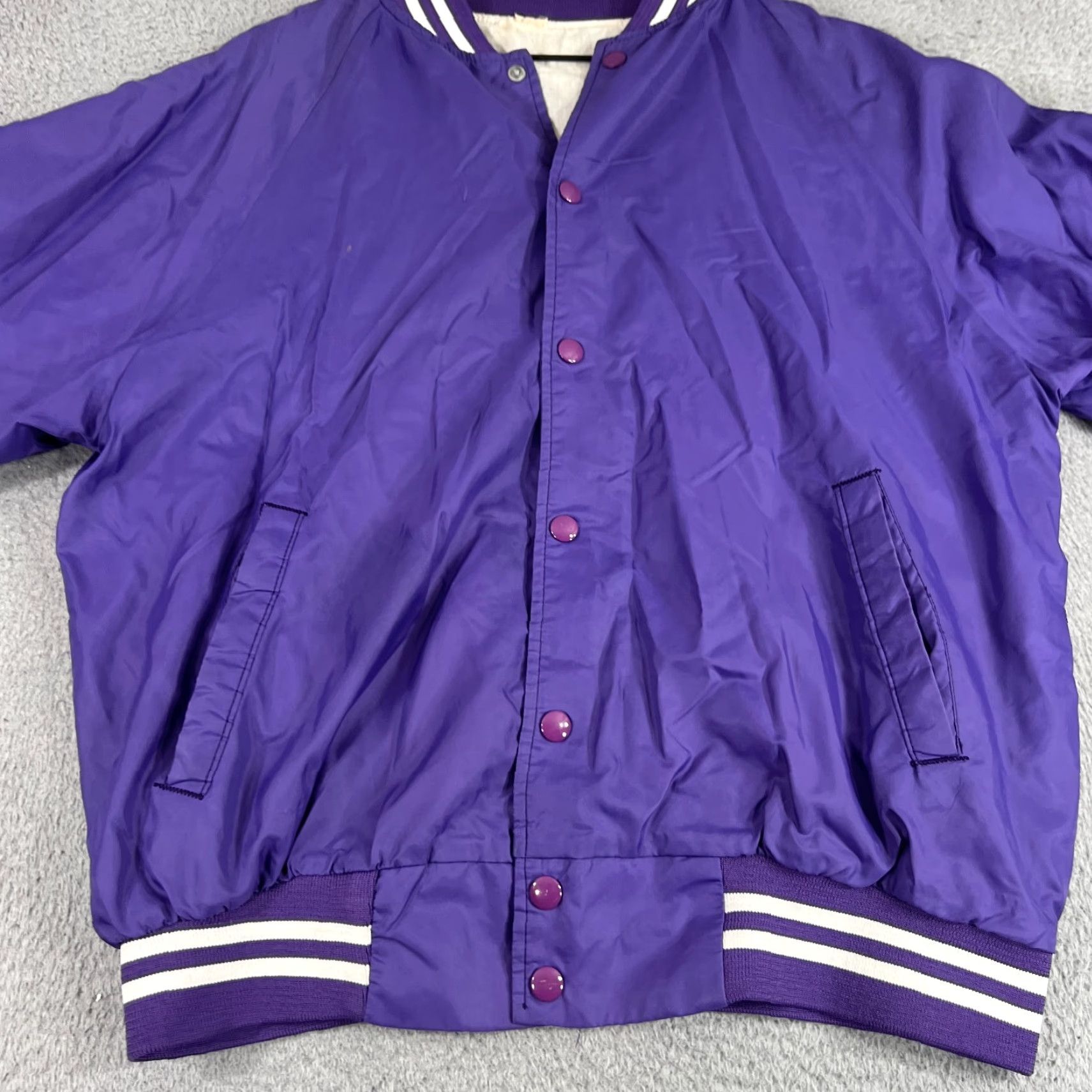 Vintage VINTAGE Northwestern Wildcats Purple Varsity Jacket Large Nylon Snap Mens 80s Size US L / EU 52-54 / 3 - 7 Thumbnail