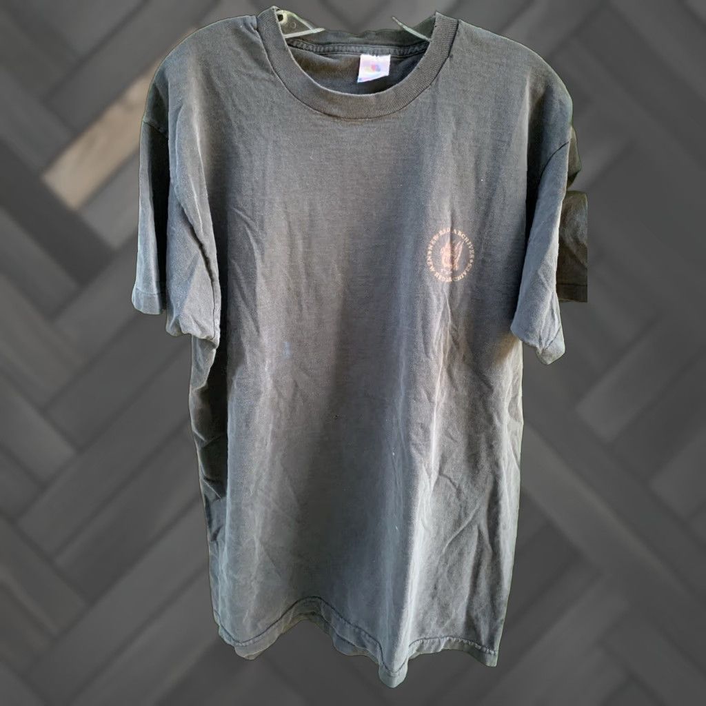 Fruit Of The Loom VINTAGE New Red Archives 1990s Band T Shirt XL Black Cotton Short Sleeve Unisex Adults Fatigue/Distressed Hole-Peaked Graphic Tee Size US XL / EU 56 / 4 - 1 Thumbnail