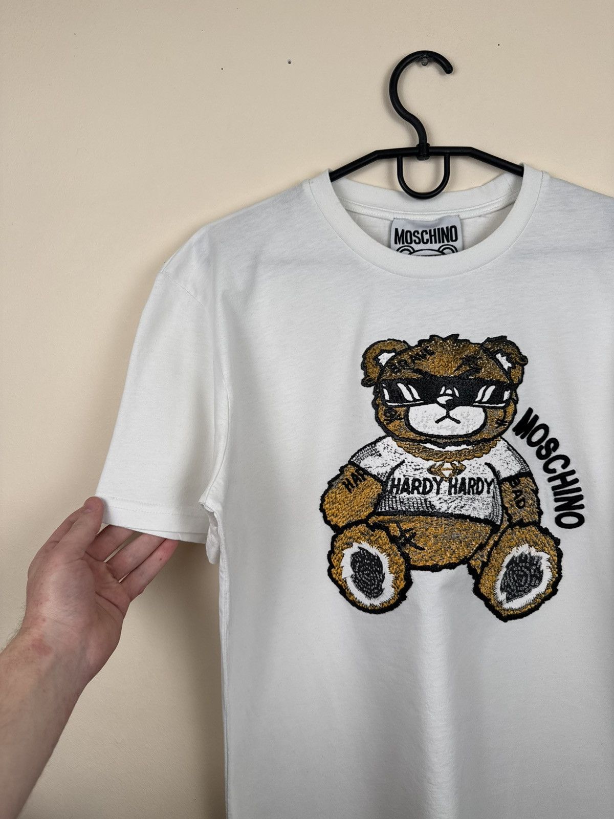 Moschino Moschino T shirt Teddy Bear Hardy White Mens Luxury Hype Size US XXL / EU 58 / 5 - 9 Thumbnail