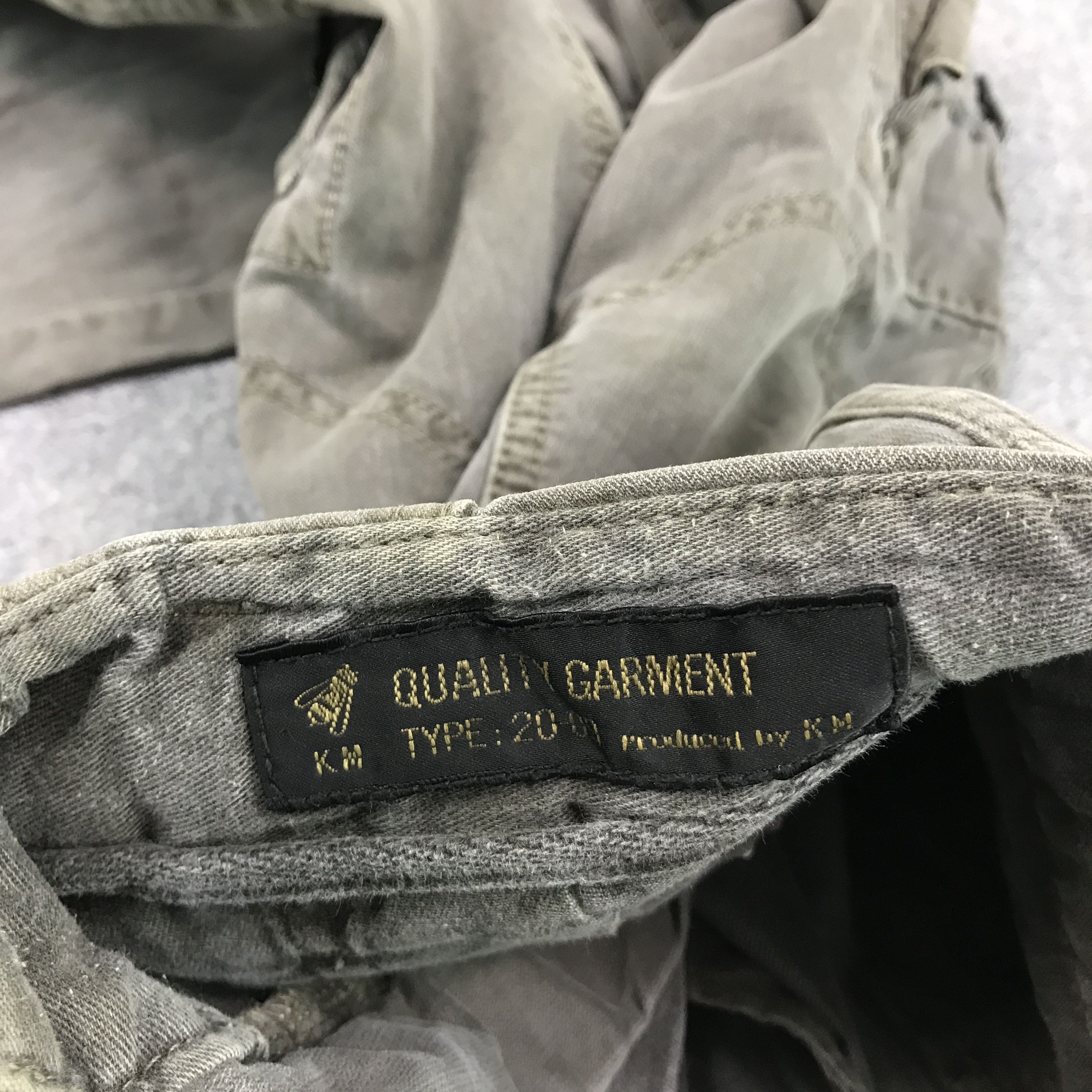 Japanese Brand × Uniqlo CARGO BAGGY UNIQLO RARE DESIGN PANTS Size US 29 - 8 Thumbnail