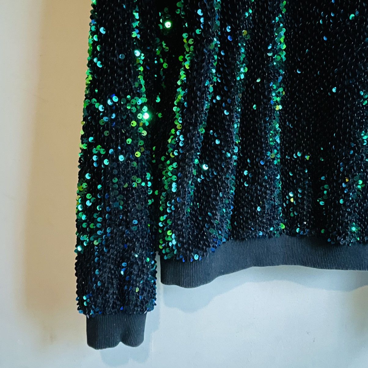 Japanese Brand × Vintage Japanese Gradient Sequins Boxy Sweatshirt Size L / US 10 / IT 46 - 3 Thumbnail