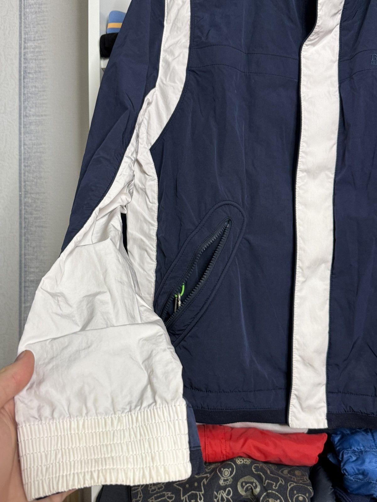 Hugo Boss Hugo Boss Blue/White Green label nylon jacket size L Size US L / EU 52-54 / 3 - 3 Thumbnail