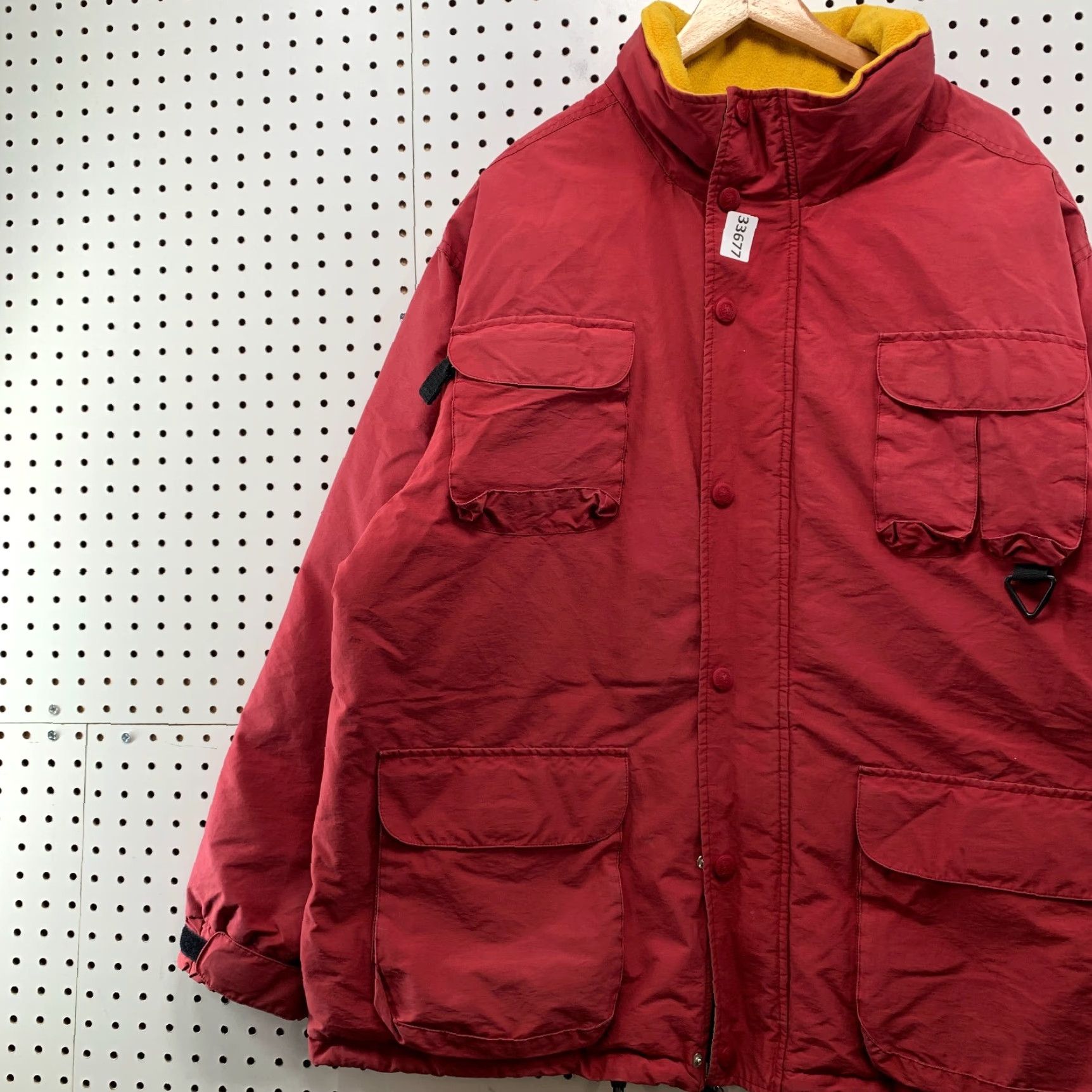 Tommy Hilfiger VINTAGE Tommy Hilfiger Down Puffer Jacket Men XL Red 90s Style Mens Jacket XL Red Tommy Hilfiger Puffer Jacket Mens 90s Size US XL / EU 56 / 4 - 3 Thumbnail
