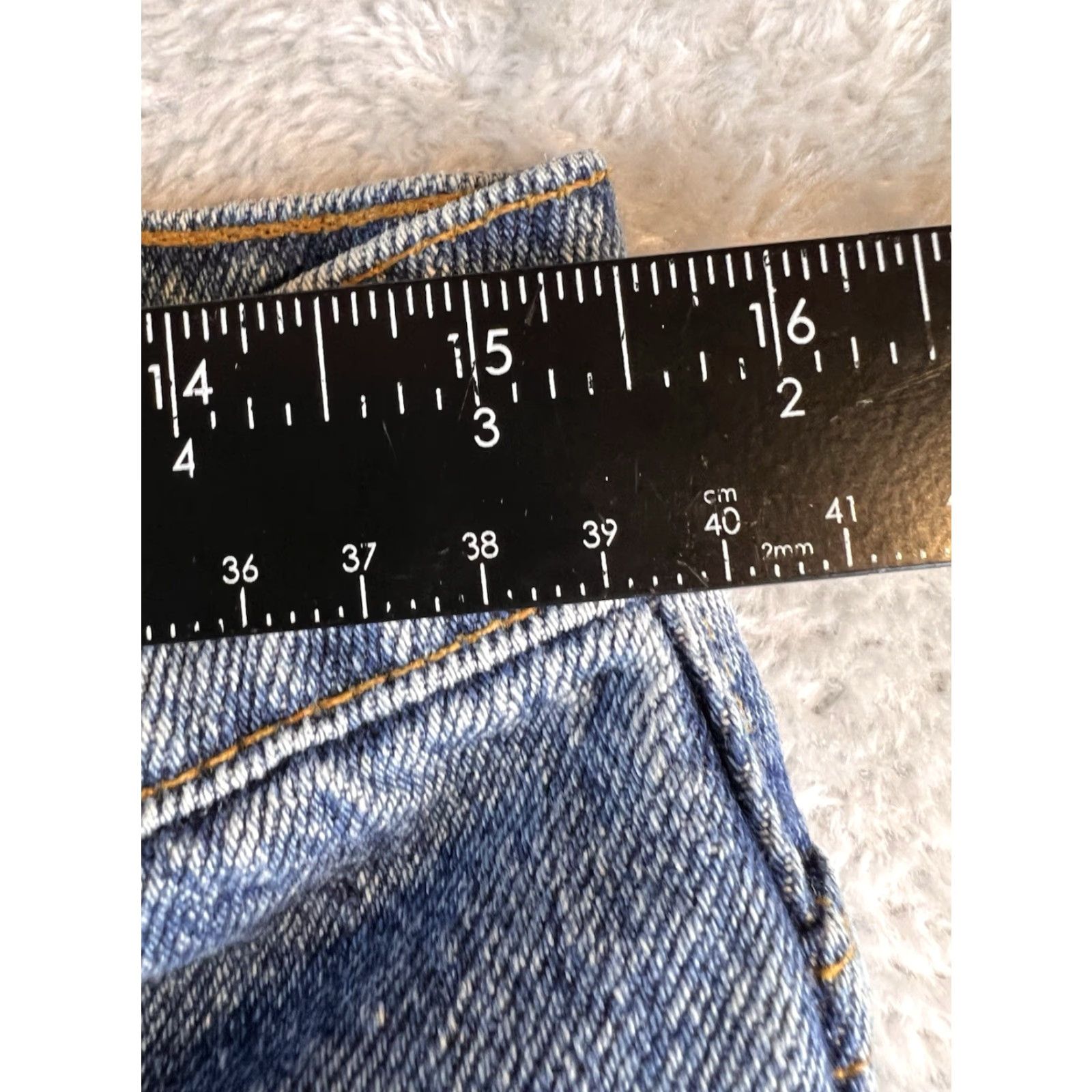 Levi's VINTAGE Levi's 505 Jeans Mens 34x32 Regular Inseam 31x31 Denim Blue 5-Pocket Flat-Front USA Straight Style Mens Size US 34 / EU 50 - 6 Thumbnail