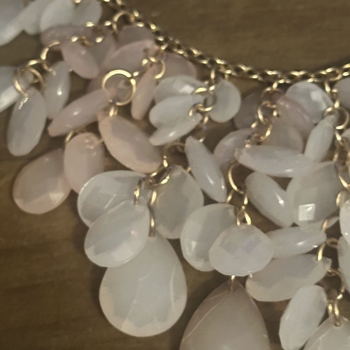 Other Gold tone teardrop cluster bib necklace Size ONE SIZE - 3 Thumbnail