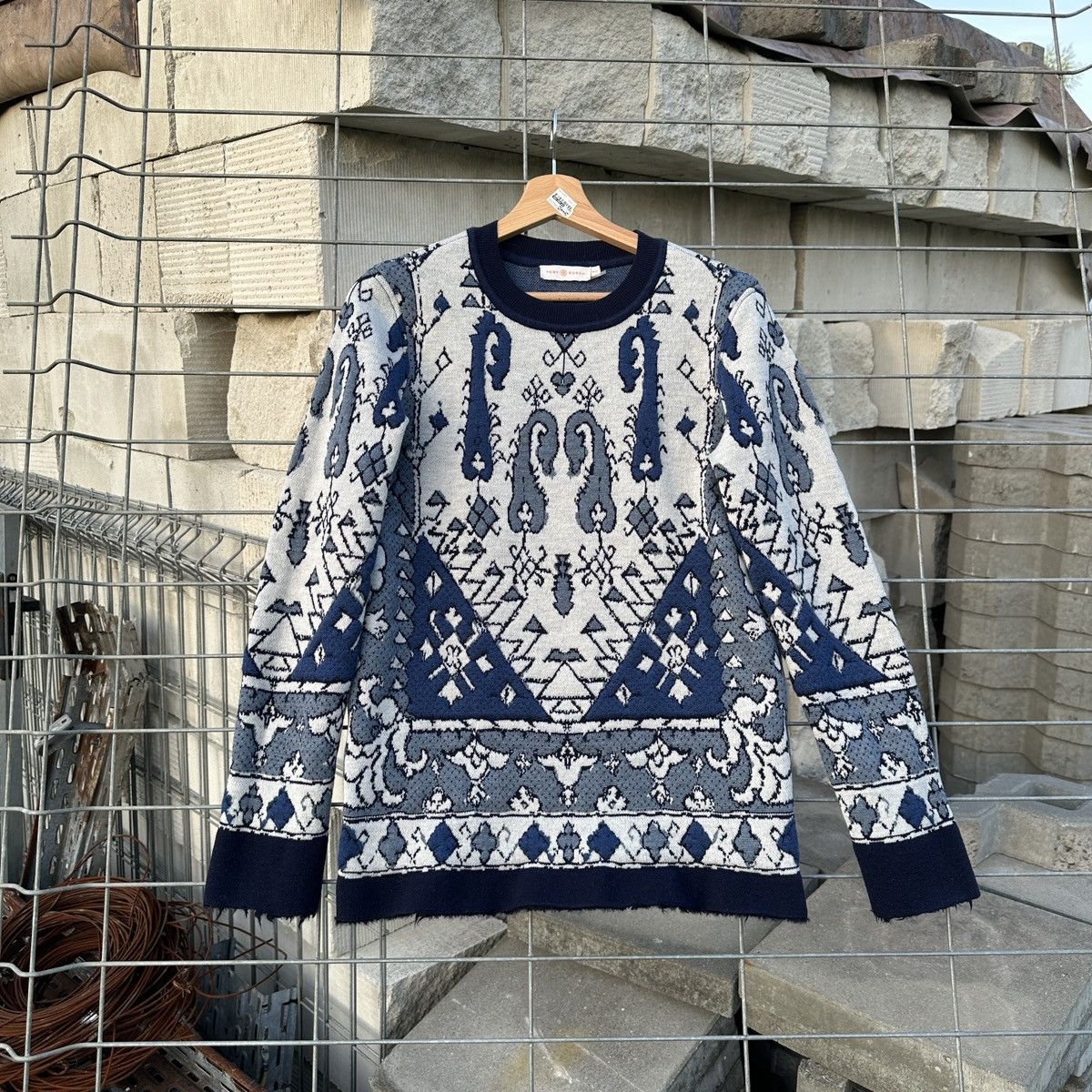 Tory Burch Tory Burch Tapestry Jacquard Sweater Knitwear M Damask Wool Size M / US 6-8 / IT 42-44 - 2 Thumbnail