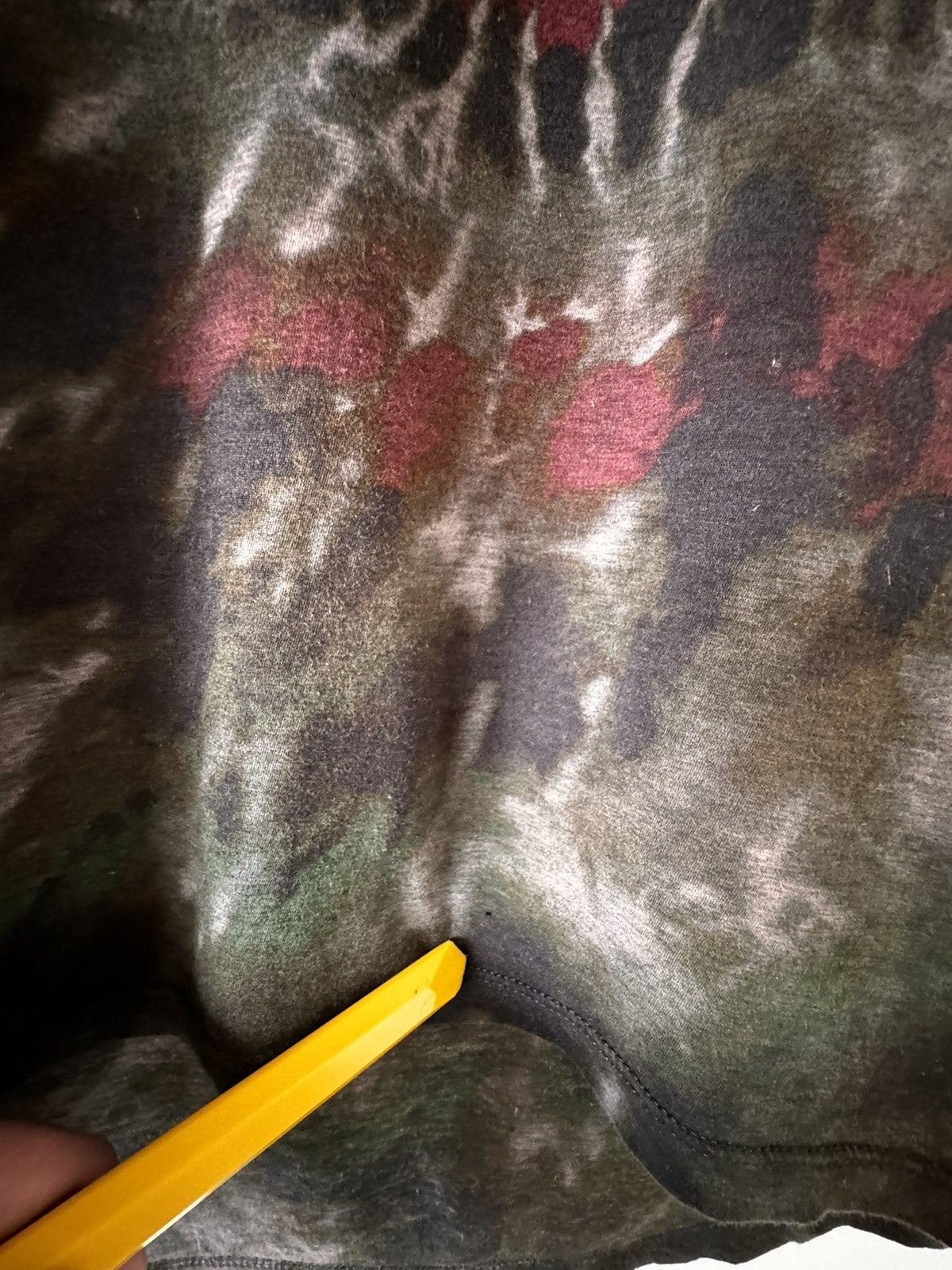 Valentino Valentino Tie Dye T Shirt Size US L / EU 52-54 / 3 - 4 Thumbnail