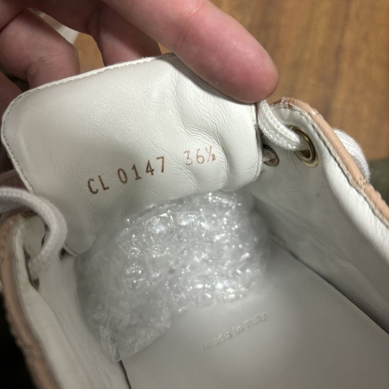 Louis Vuitton Louis Vuitton Casual Low-Top Lace-Up Sneakers - Size US 6.5 / EU 39-40 - 5 Thumbnail