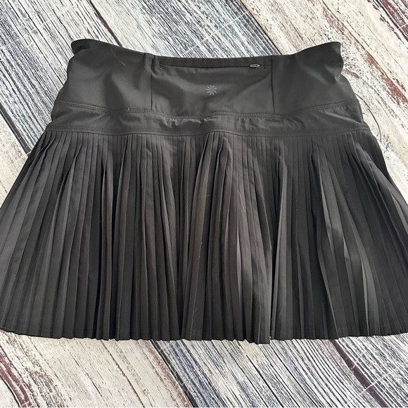 Athleta Athleta Women’s Backspin Tennis Skirt Skort Pleated Black Size 28" / US 6 / IT 42 - 4 Thumbnail