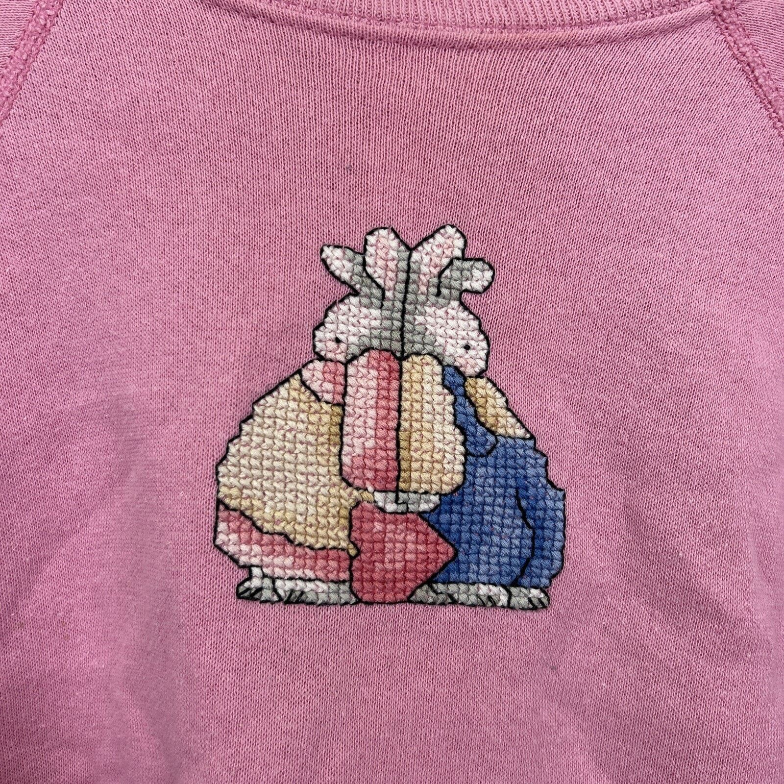 Tultex Vintage Easter Embroidered Rabbit Pink Sweatshirt Size Large Size L / US 10 / IT 46 - 2 Thumbnail