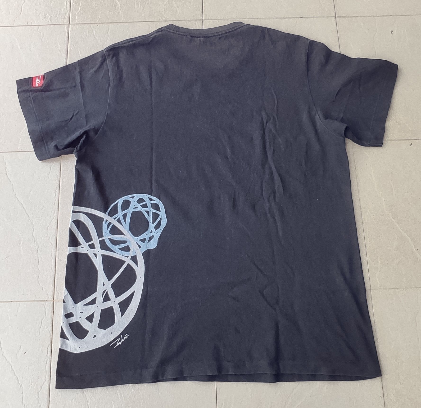 Futura × Japanese Brand × Uniqlo Faded Uniqlo x Futura tee Size US XL / EU 56 / 4 - 10 Thumbnail