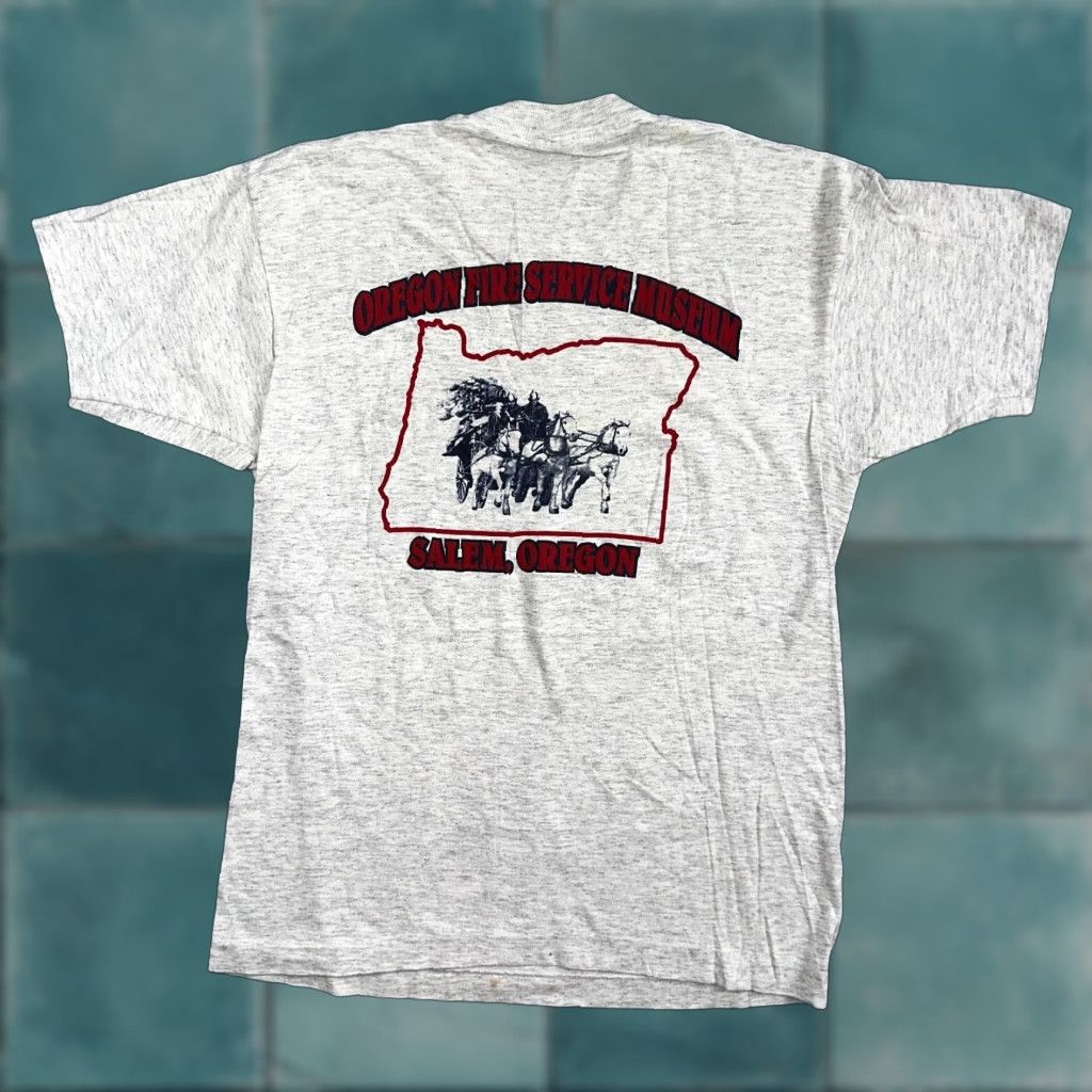 Fruit Of The Loom VINTAGE Oregon Fire Service Museum T Shirt 90s Single Stitch Salem PDX Firefighter L Gray Crew Neck Short Sleeve Fruit of the Loom Men shirt Size US L / EU 52-54 / 3 - 1 Thumbnail