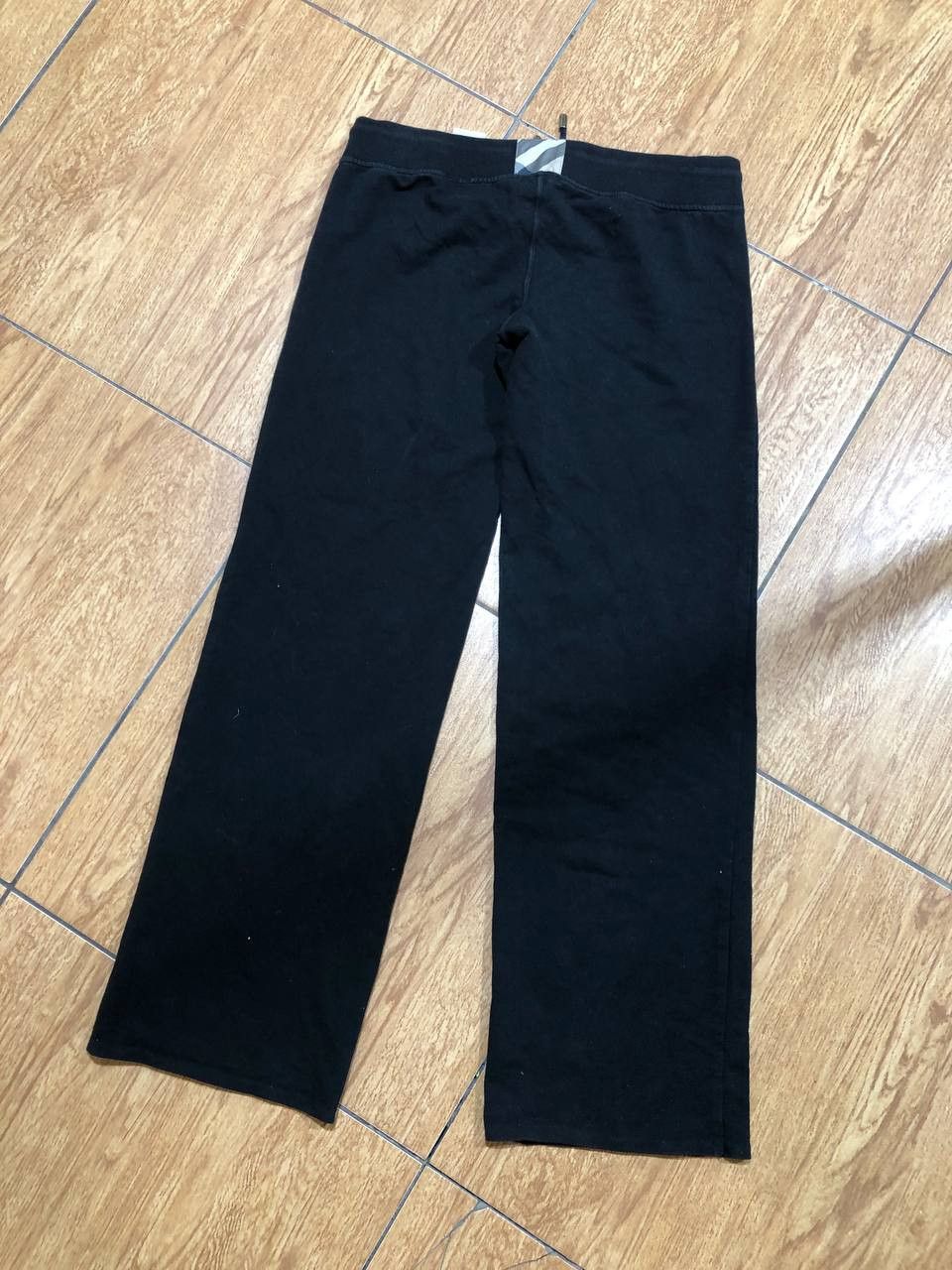 Burberry Burberry London England Sweatpants Vintage Logo Luxury Size 26" / US 2 / IT 38 - 7 Thumbnail