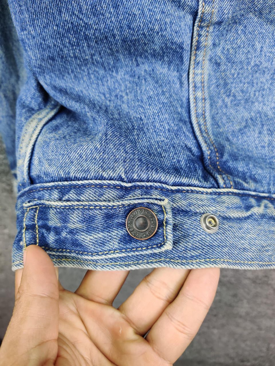 Levi's Vintage Levis Sherpa Denim Trucker Jacket Size US M / EU 48-50 / 2 - 8 Thumbnail