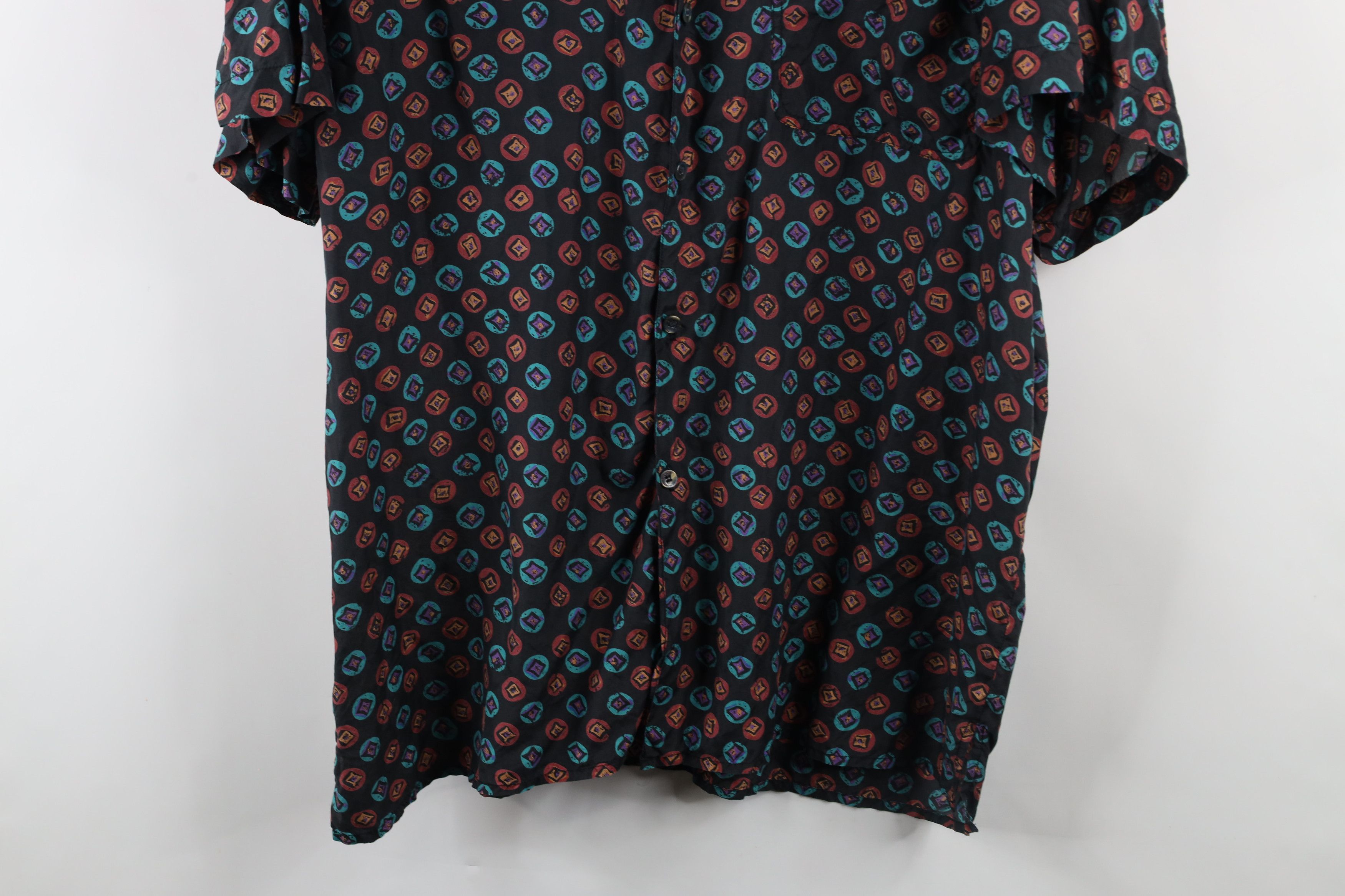 Vintage Vintage 90s Streetwear Geometric Silk Collared Button Shirt Size US XL / EU 56 / 4 - 3 Thumbnail