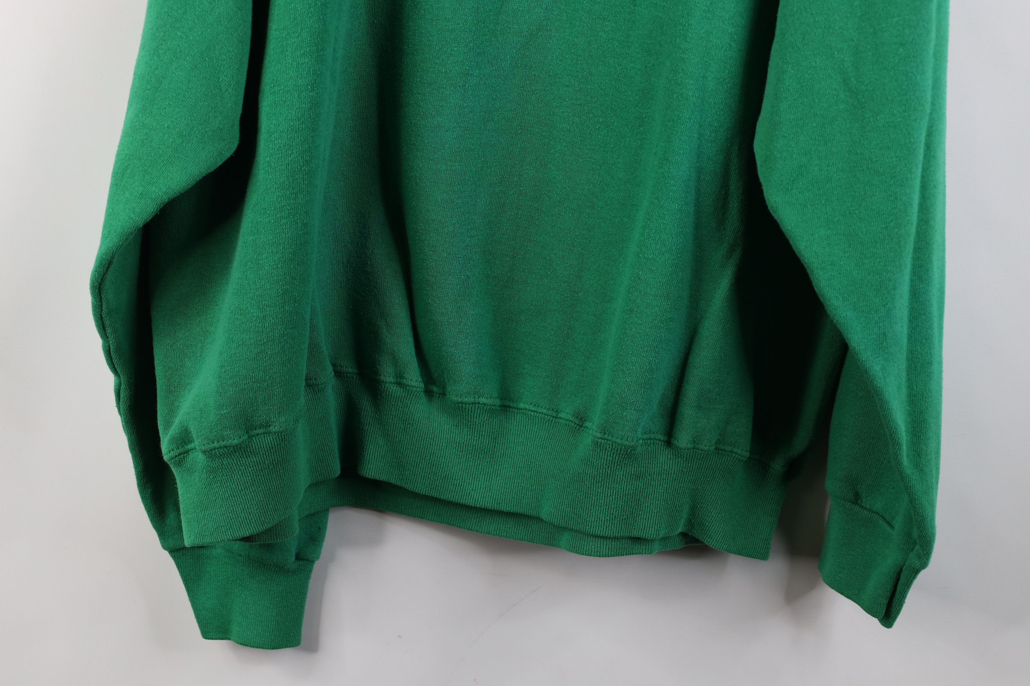 Vintage Vintage 90s Streetwear Merry Christmas Sweatshirt Green USA Size XL / US 12-14 / IT 48-50 - 14 Thumbnail