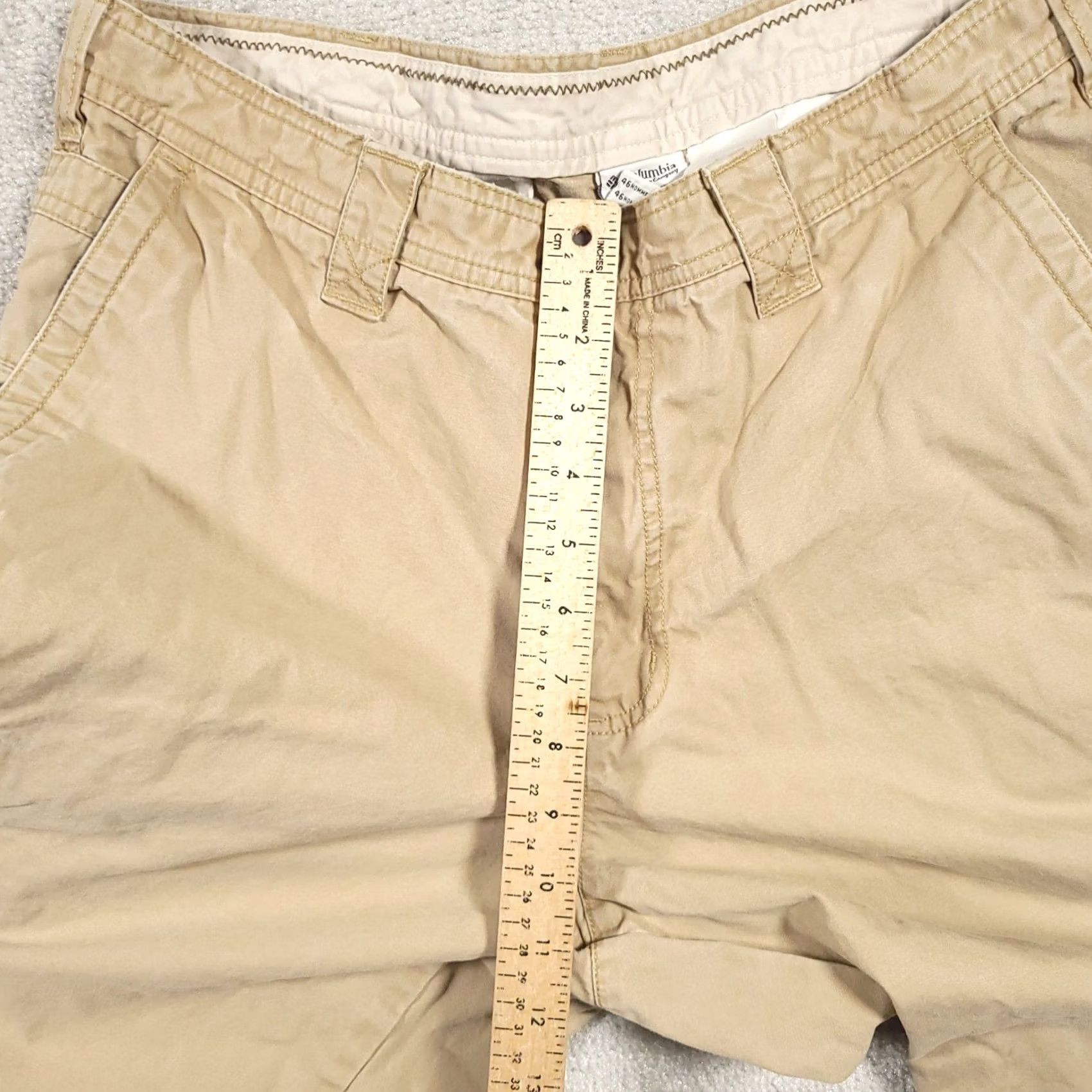 Vintage Columbia Khaki Tan Utility Pants Mens 36 Outdoors Straight Leg Hiking Zip Pocket Mens Regular Straight Belt Loops Beige Casual Workwear 90s Size US 36 / EU 52 - 6 Thumbnail