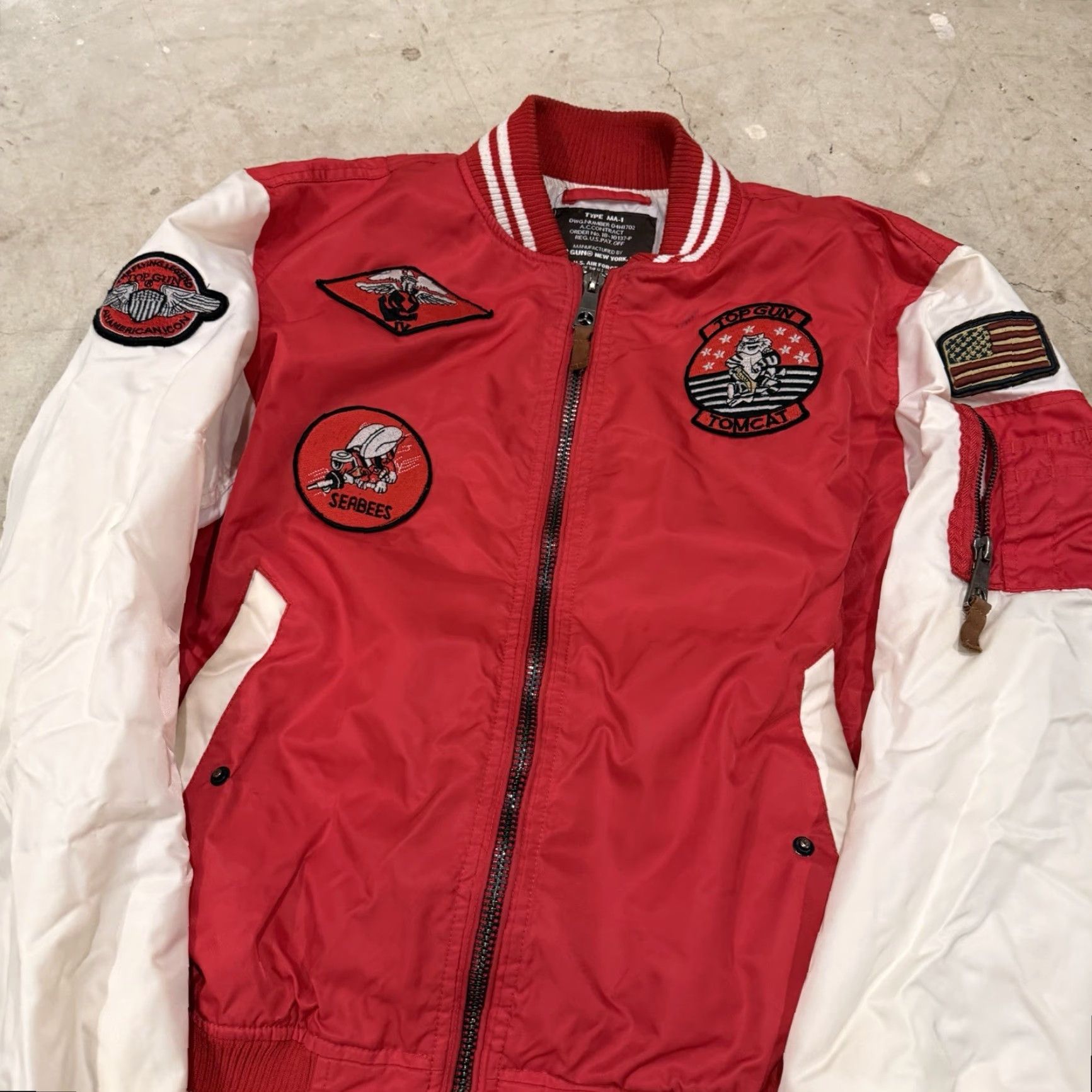 Vintage VINTAGE Unbranded Jacket MA-1 Bomber Coat Mens M Red USAF 80s 90s Top Gun Flight Aviator Jacket Coat Mens Size US M / EU 48-50 / 2 - 4 Thumbnail