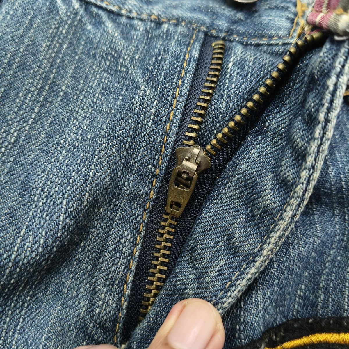 Japanese Brand Vintage Y2K Japanese Gumu Intl Patches Punk Style Denim Size US 32 / EU 48 - 14 Thumbnail