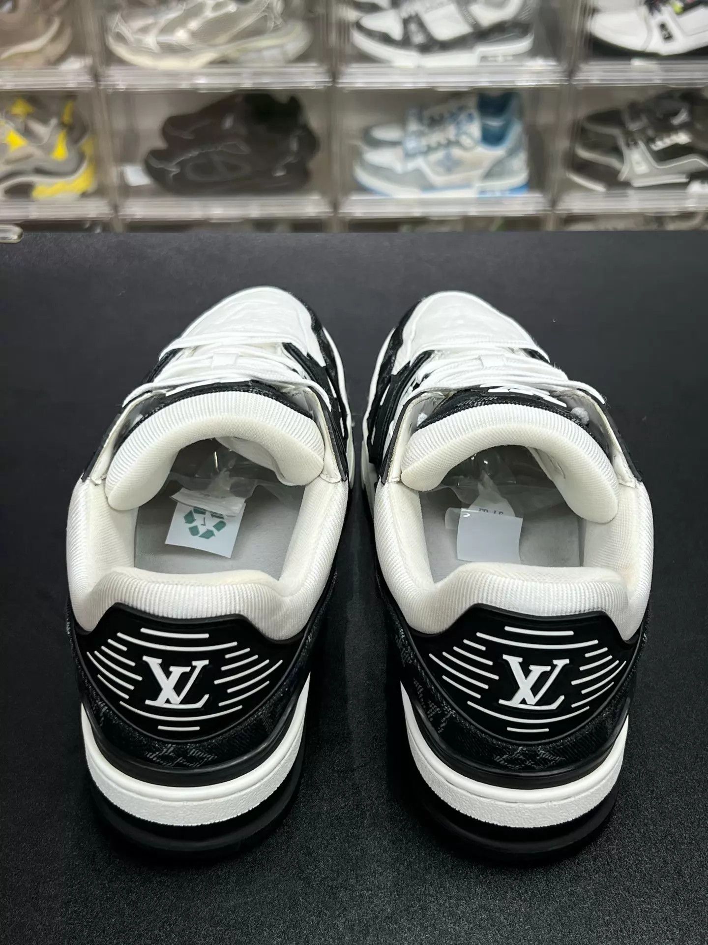 Louis Vuitton LV TRAINER Black White Denim UK7.5/41.5 24 Anti-Abrasion Size US 8.5 / EU 41-42 - 7 Thumbnail