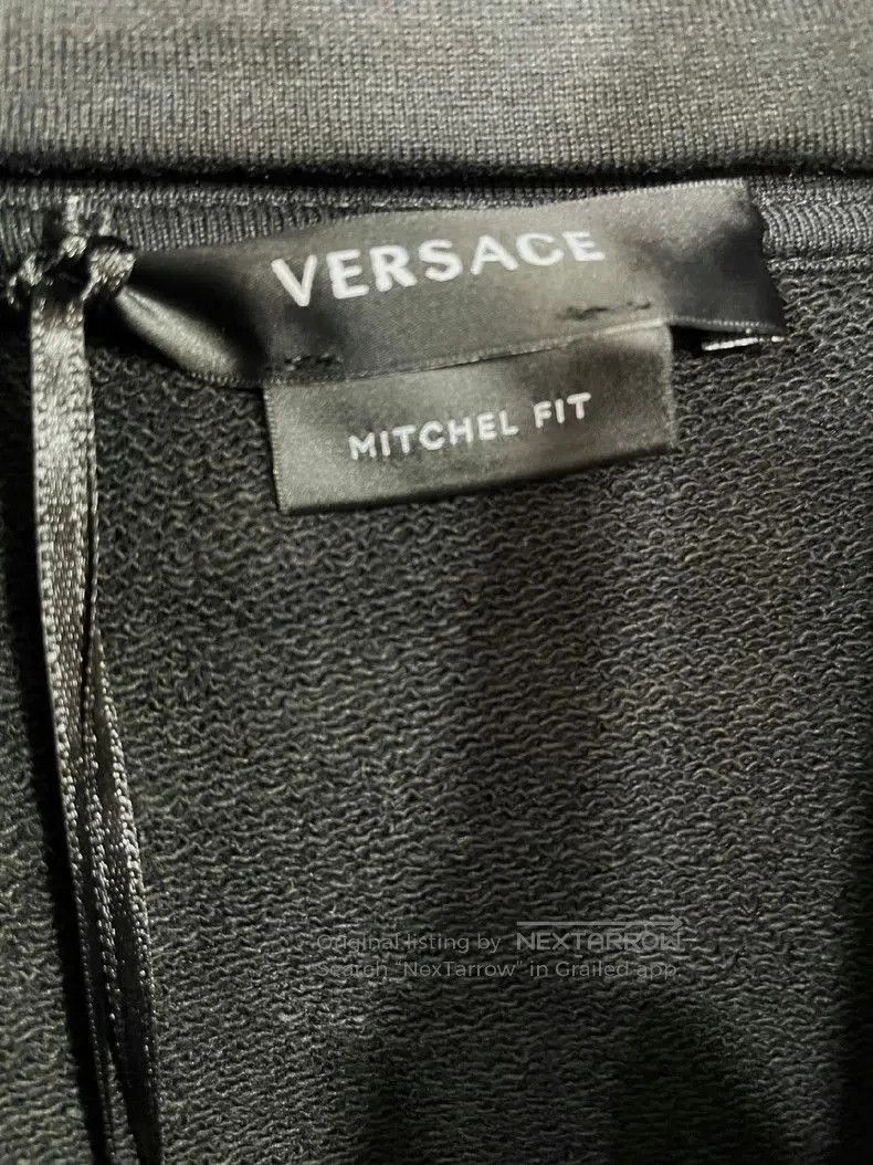 Versace VERSACE Men's Black Logo Zip Hoodie. Size US M / EU 48-50 / 2 - 4 Thumbnail