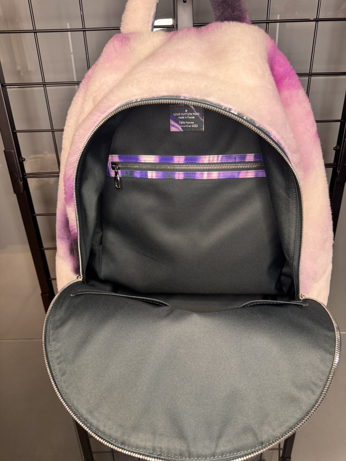 Louis Vuitton Virgil Abloh X Louis Vuitton Christopher Backpack Size ONE SIZE - 6 Thumbnail