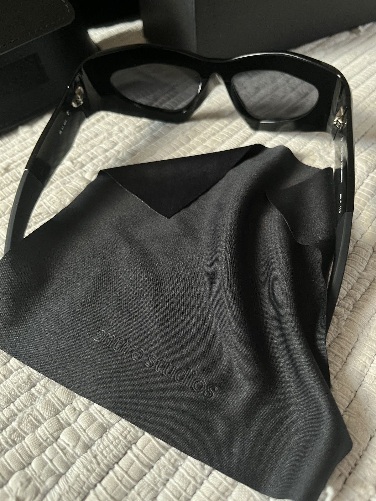 Entire Studios COMPOUND PERFORMANCE GLOSS BLACK Size ONE SIZE - 9 Thumbnail