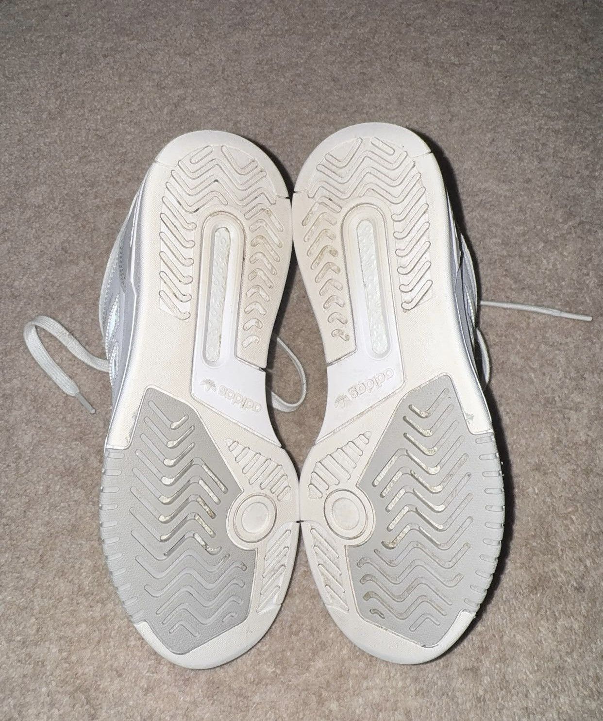 Adidas White and grey adidas trainers Size US 7.5 / IT 37.5 - 4 Thumbnail