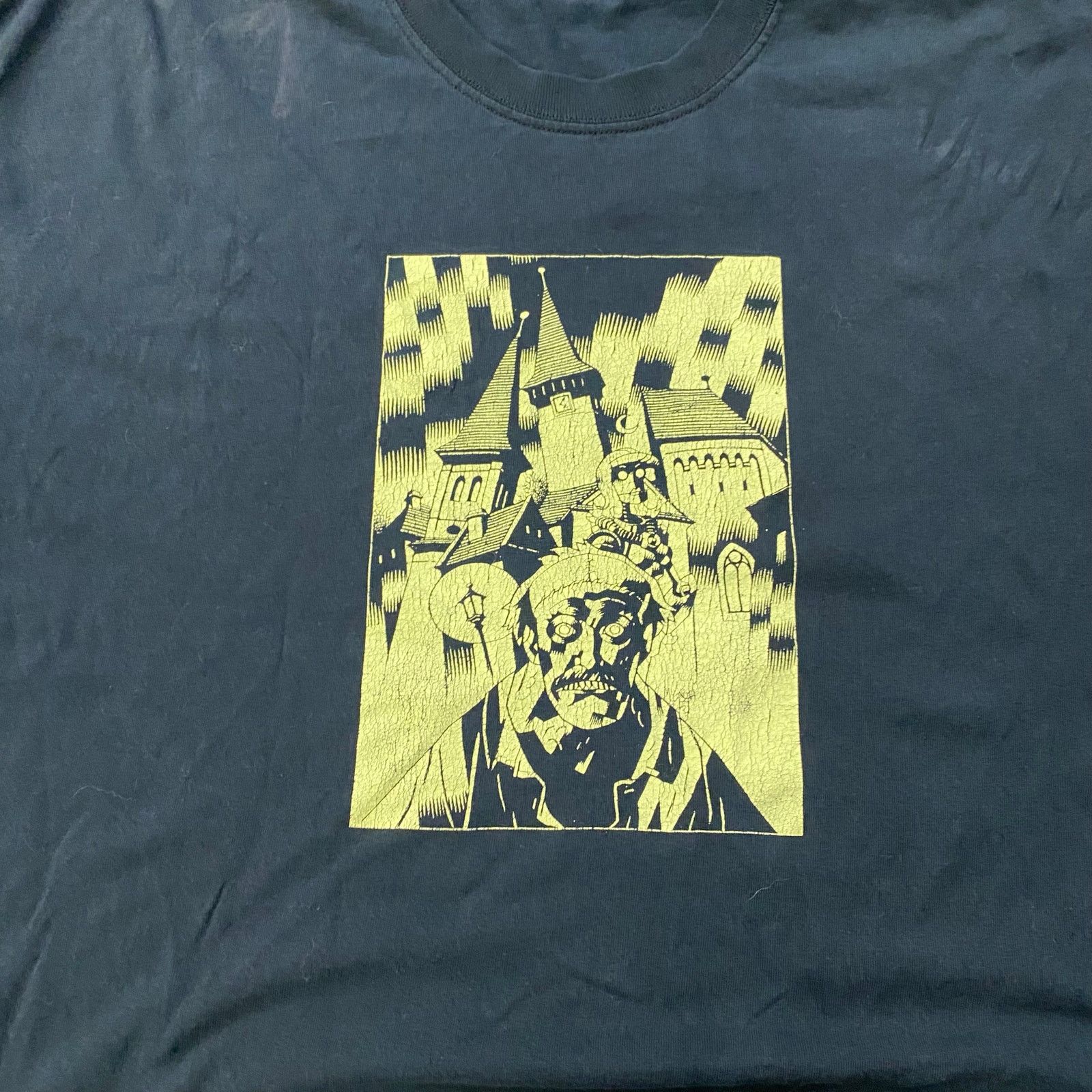 Vintage VINTAGE DARKHORSE DELUXE COMICS BLACK T-SHIRT XL 00S Size US XL / EU 56 / 4 - 3 Thumbnail