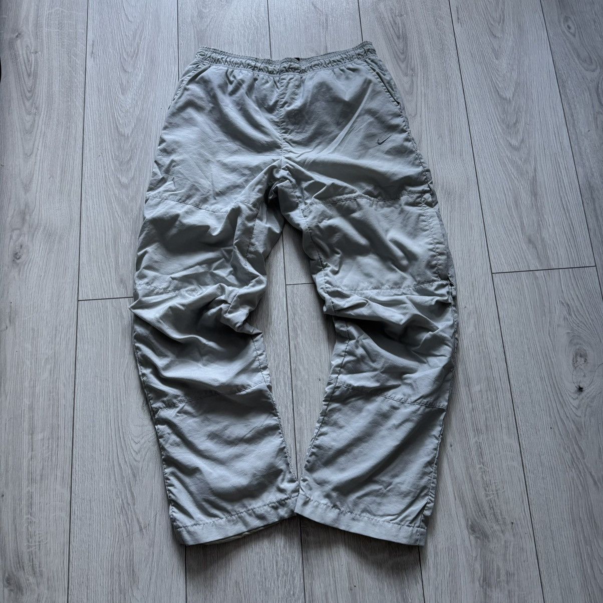 Nike Vintage nike track pants y2k gorpcore sweatpants parachute Size US 32 / EU 48 - 2 Thumbnail