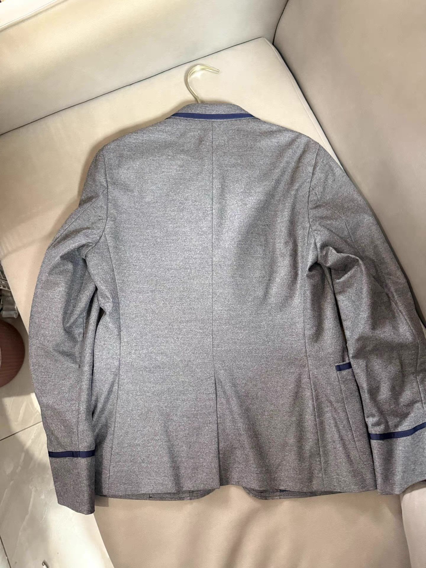 Gucci GUCCI Men's 23 Spring Solid Color Lapel Single-breasted Ｑ20 Size 48R - 5 Thumbnail