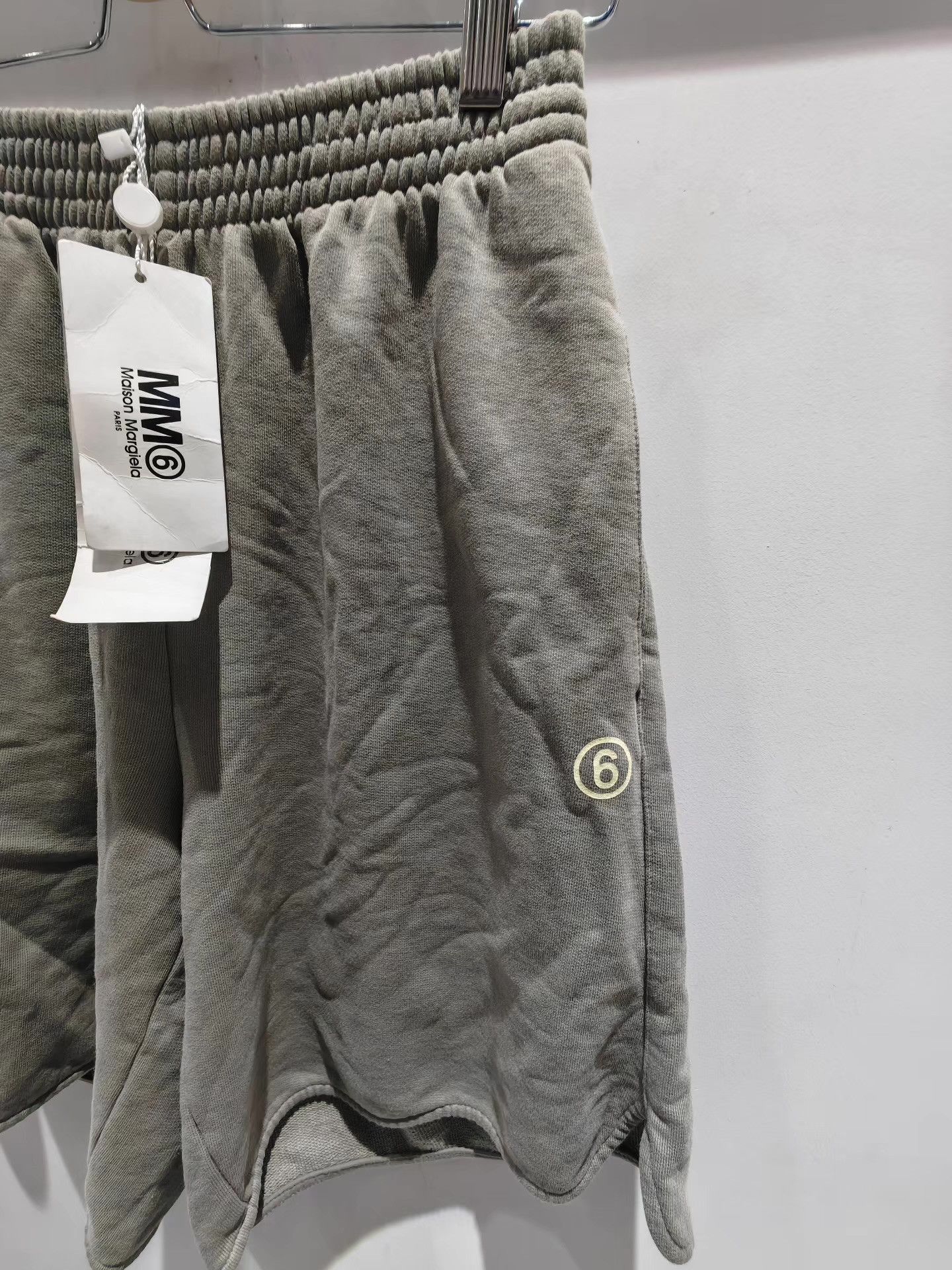 MM6 MM6 Maison Margiela Grey Shorts Q15 Size US 28 / EU 44 - 2 Thumbnail