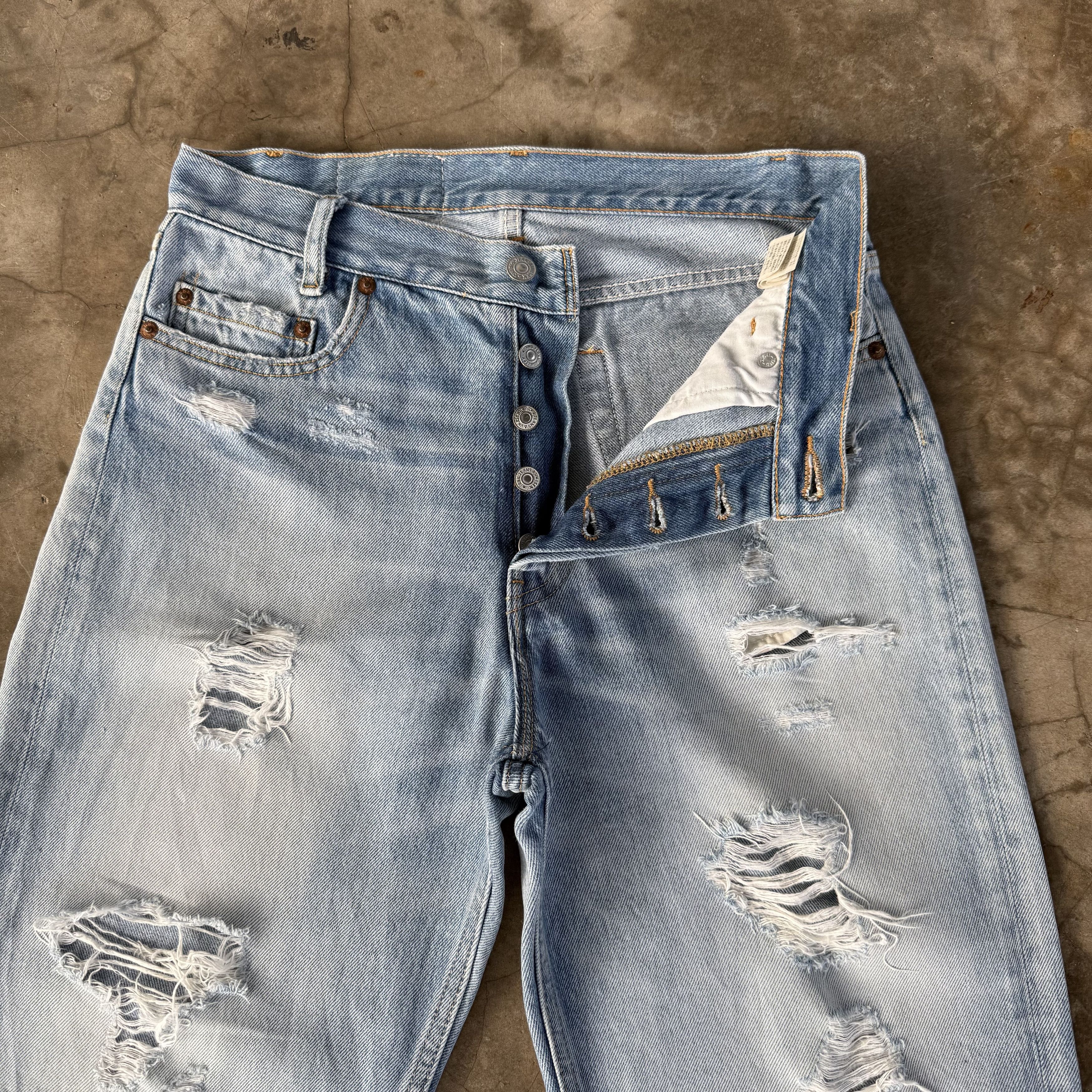 Japanese Brand Vintage RNA INC ButtonFly Distressed Denim Pants Size US 30 / EU 46 - 9 Thumbnail
