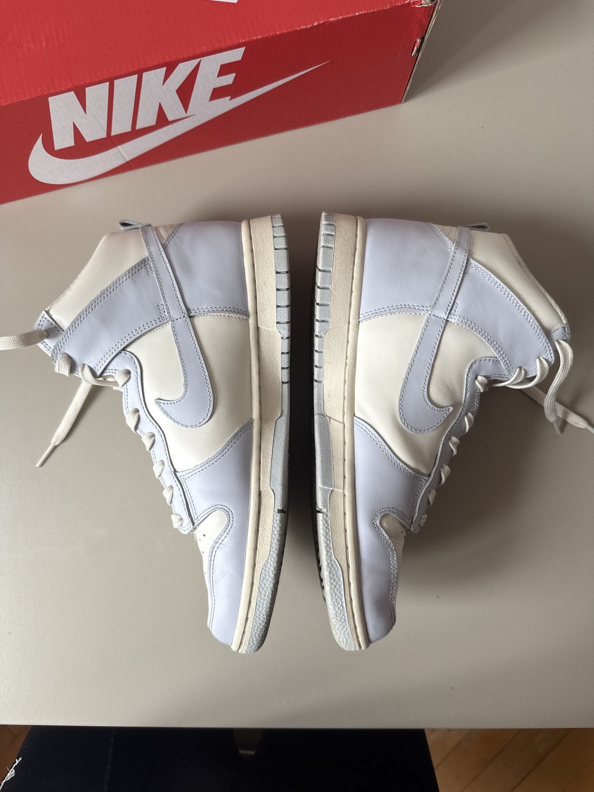 Nike Nike Dunk High Football Grey Size US 8.5 / EU 41-42 - 3 Thumbnail