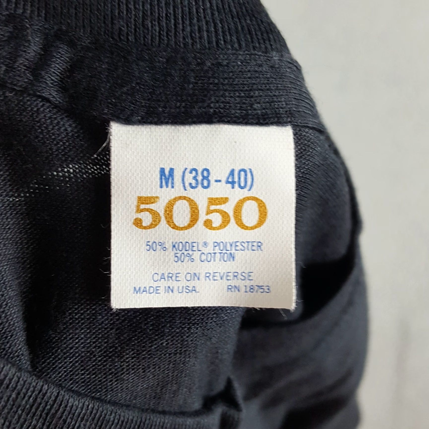 Vintage VINTAGE 5050 T-Shirt Black XS Cotton Short Sleeve Crew Neck Grunge 90s Skate Logo Embroidered Men Scene: Vintage, Grunge, 90s, Skate Size US XS / EU 42 / 0 - 6 Thumbnail