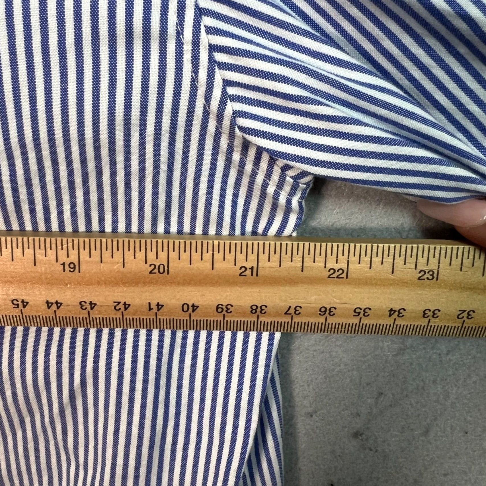 Vintage VINTAGE Melting Sadness Men's Short Sleeve Button-Up Shirt Size Medium Blue Striped Cotton 90s Size US L / EU 52-54 / 3 - 6 Thumbnail